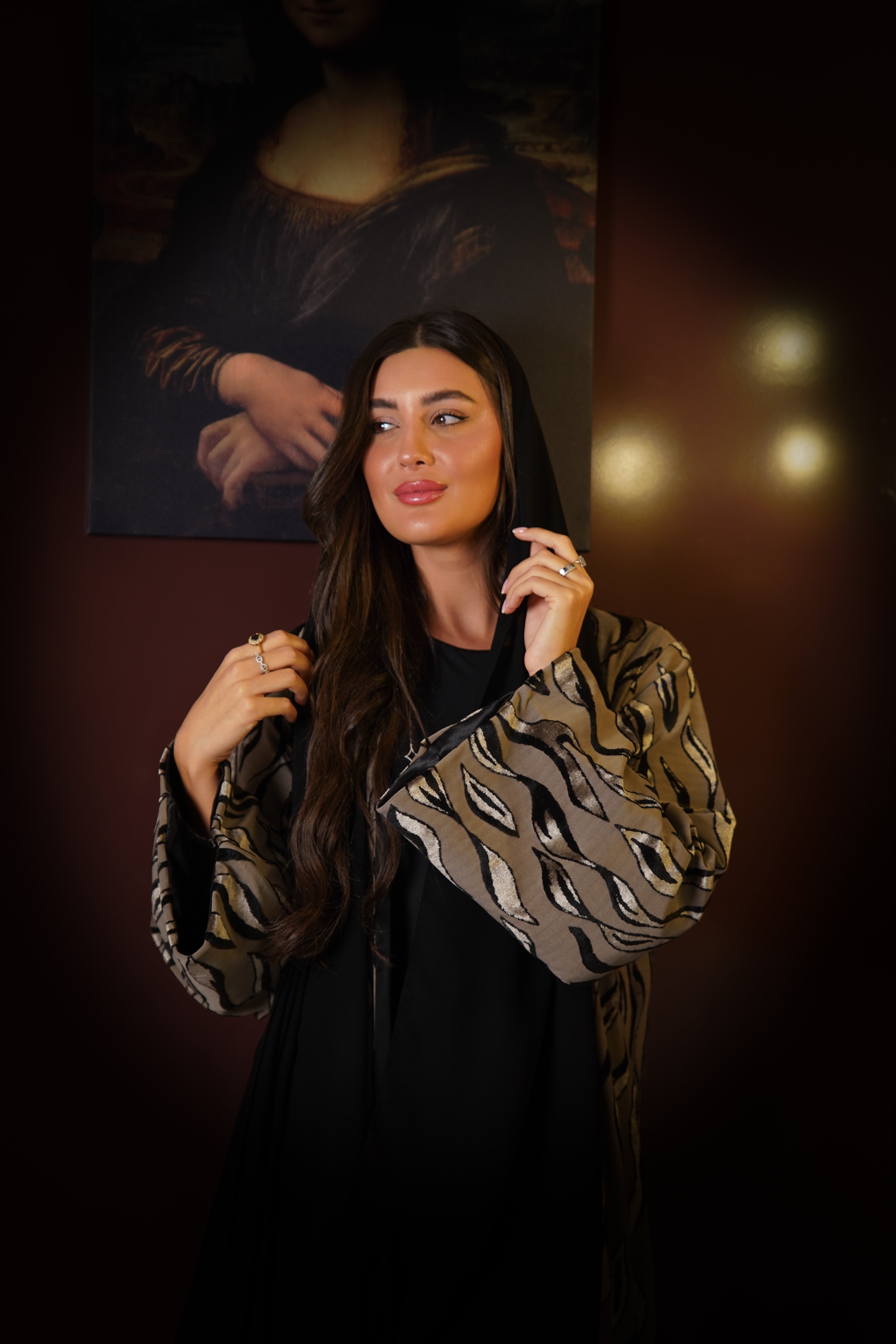 MW645 - Light Crepe Standing with Jacquard Half-Cloche