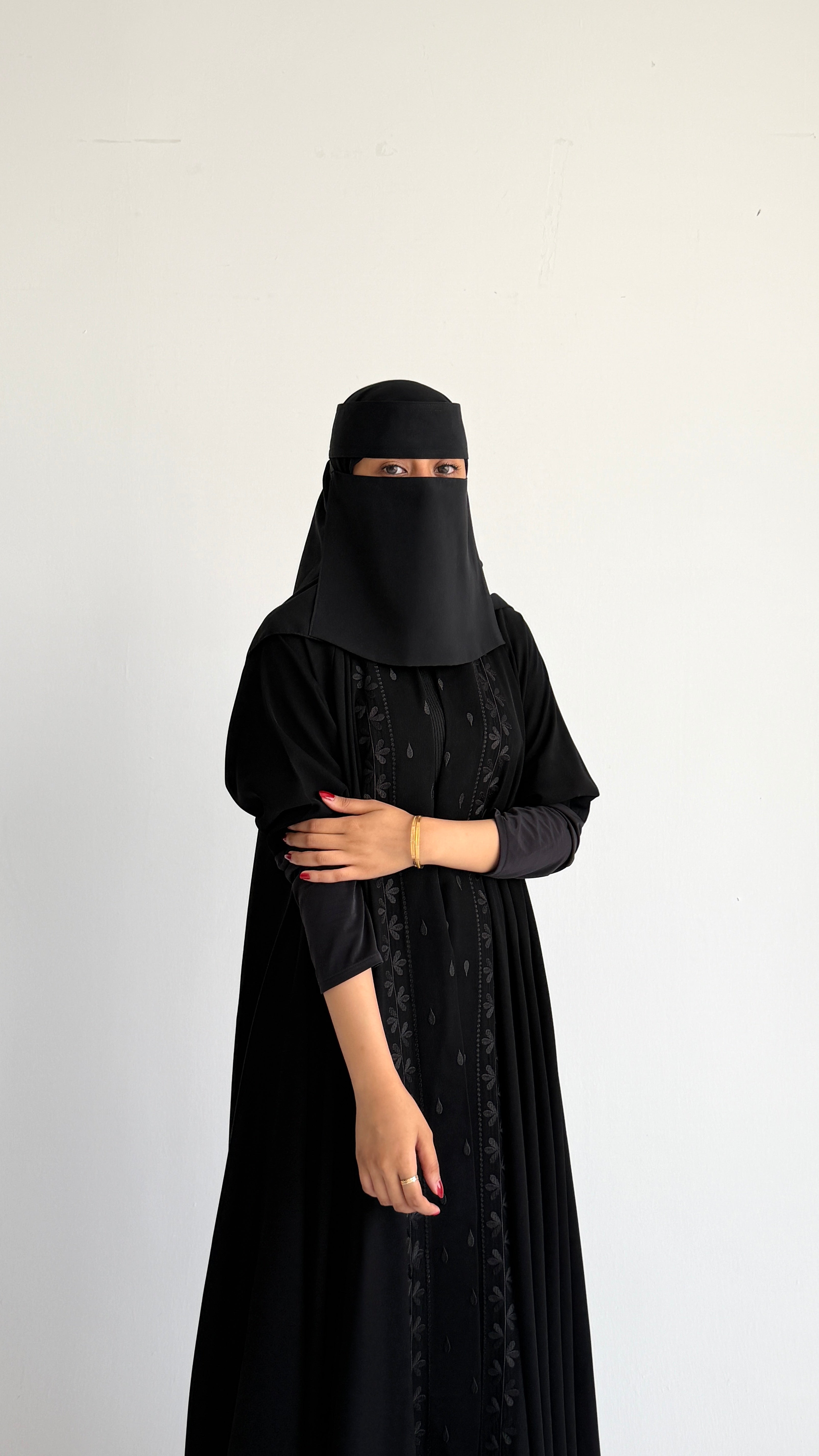 MWE907 - عباية انترنت ملكي - Aya