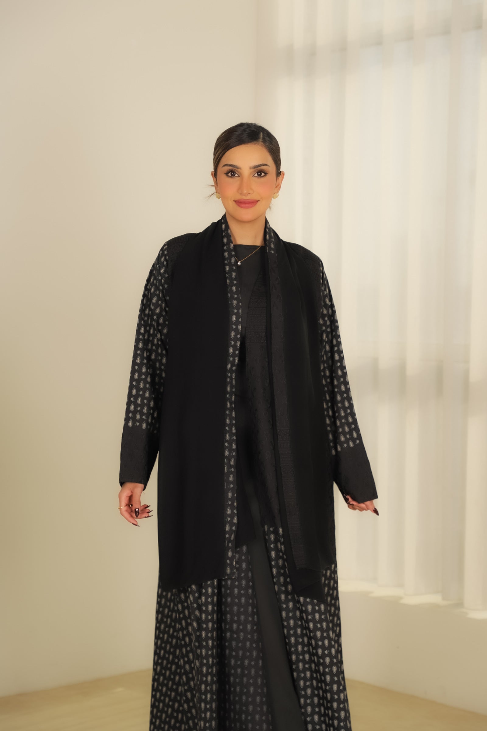 MWT523 - عباية ركامة أسود - Aya