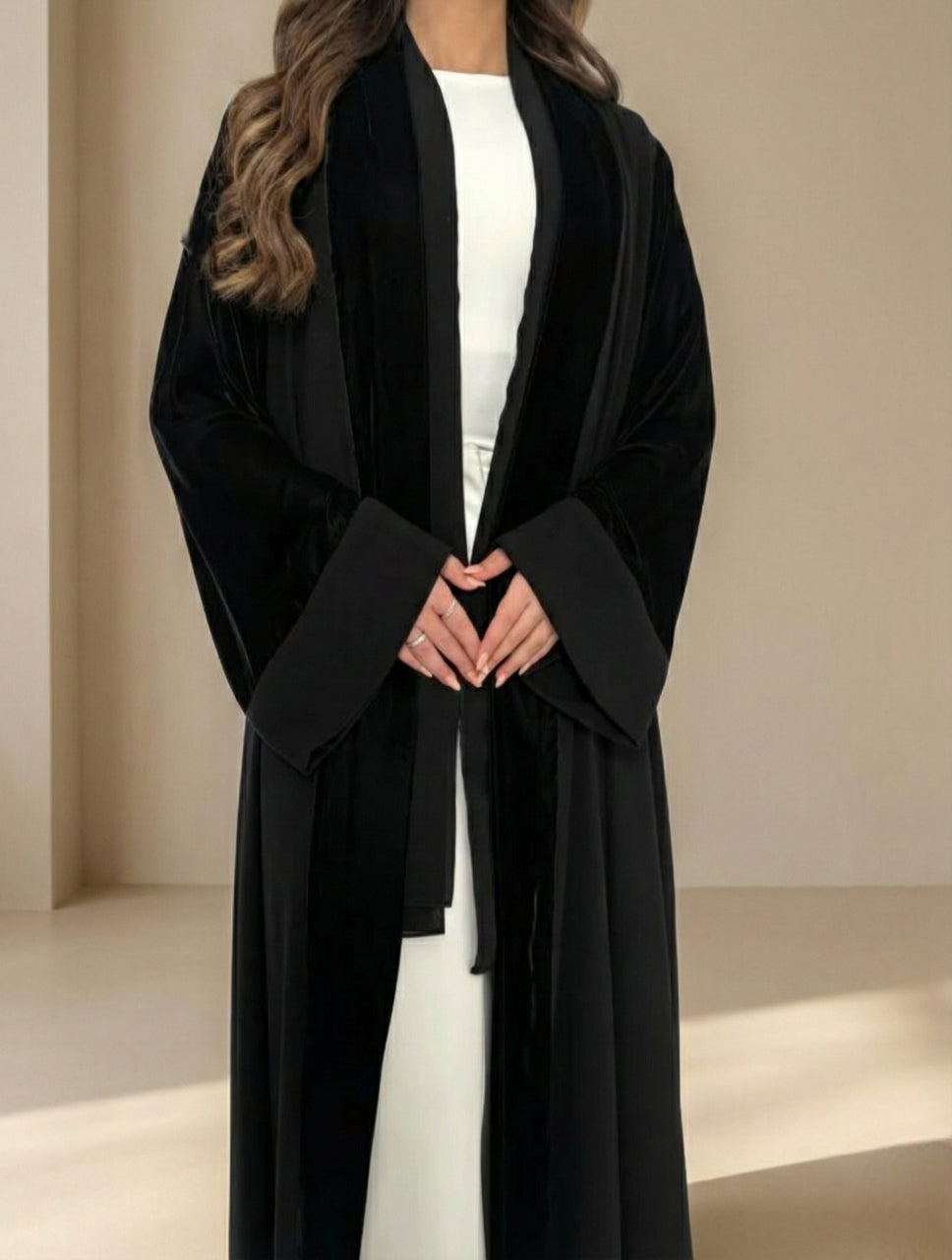 MW645 - Light Crepe Standing with Jacquard Half-Cloche