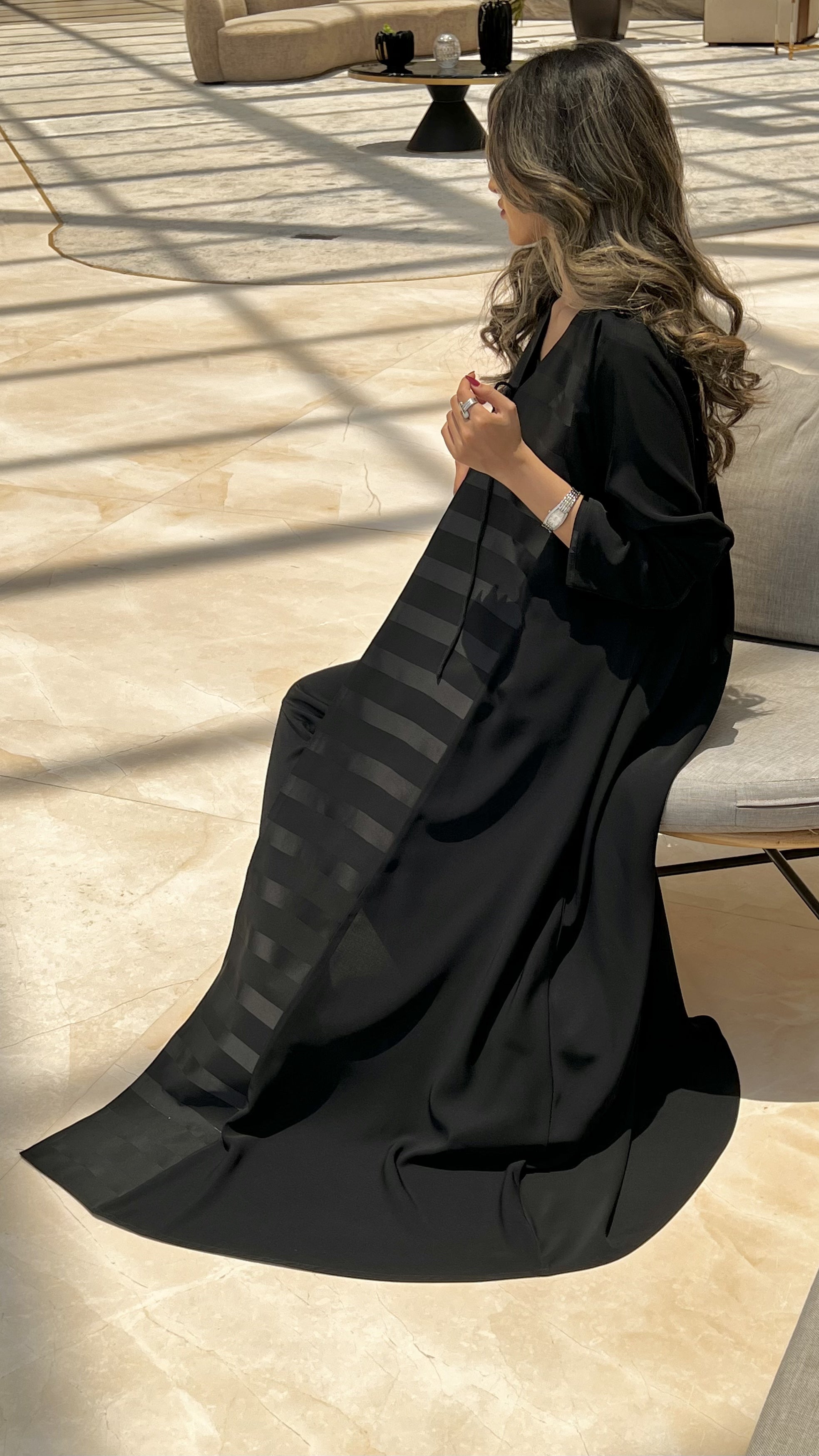 MW1571 -عباية كريب ملكي مع حرير وربطة | Royal Crepe Abaya with Silk Tie Detail - Aya