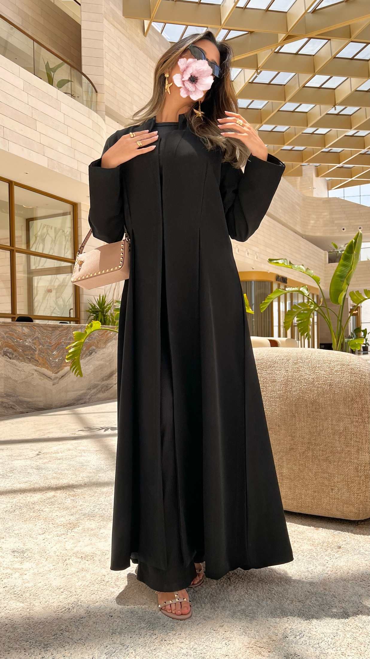 MW1577 - عباية كريب بقصة أنيقة | Elegant Cut Crepe Abaya - Aya