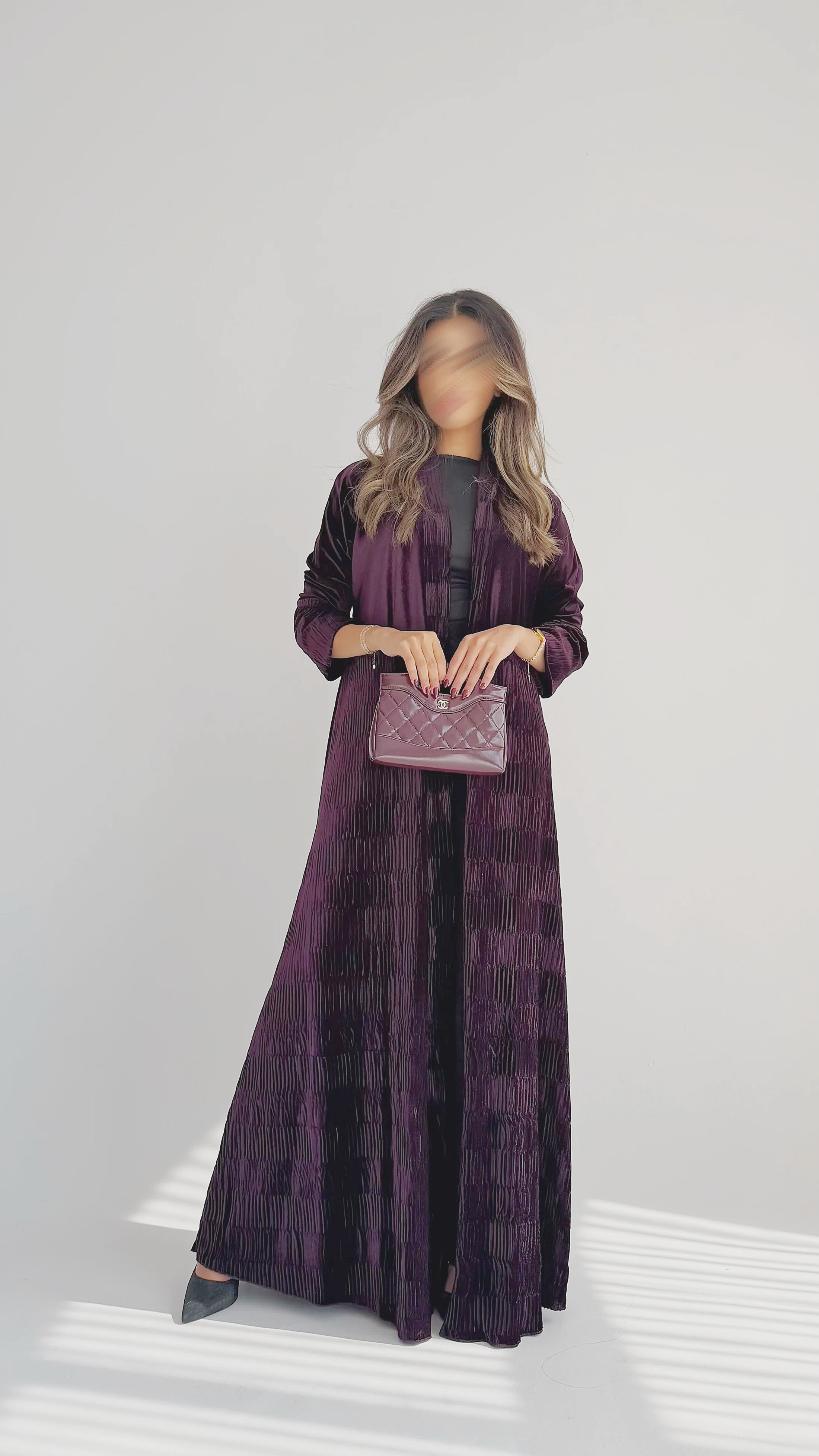 MW645 - Light Crepe Standing with Jacquard Half-Cloche