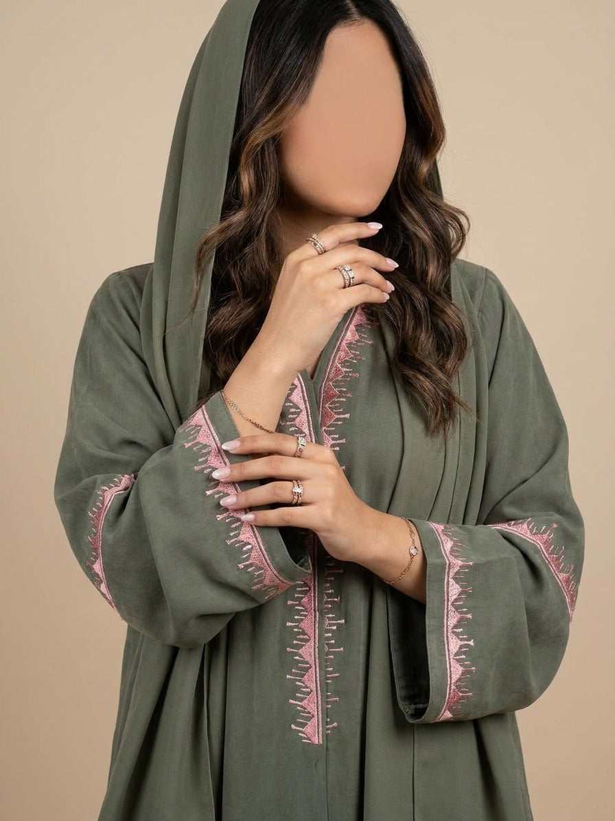عباية كريب تطريز - Image 2