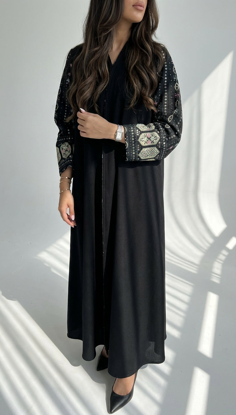 عباية اسود بتدخيله ركامة - Image 1
