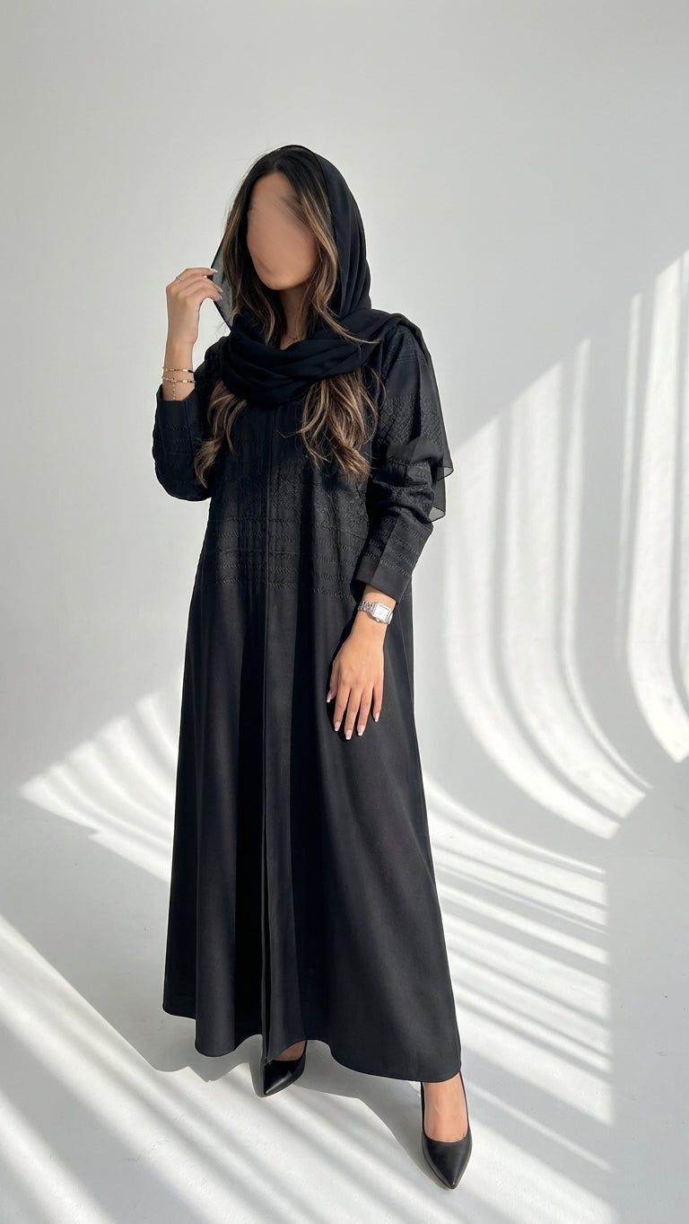 عباية كريب تطريز - Image 1