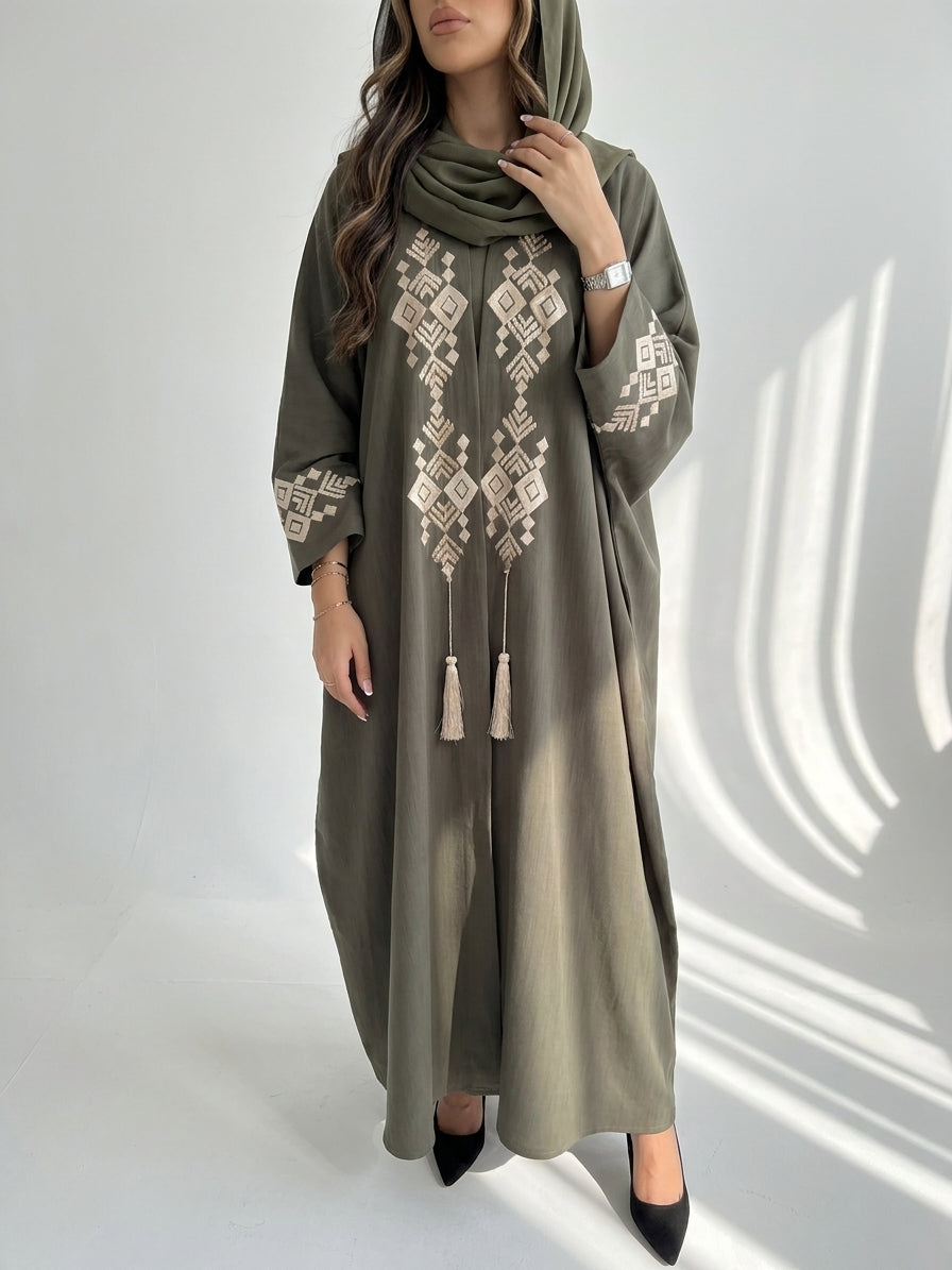 عباية بتطريز يدوي - Image 1