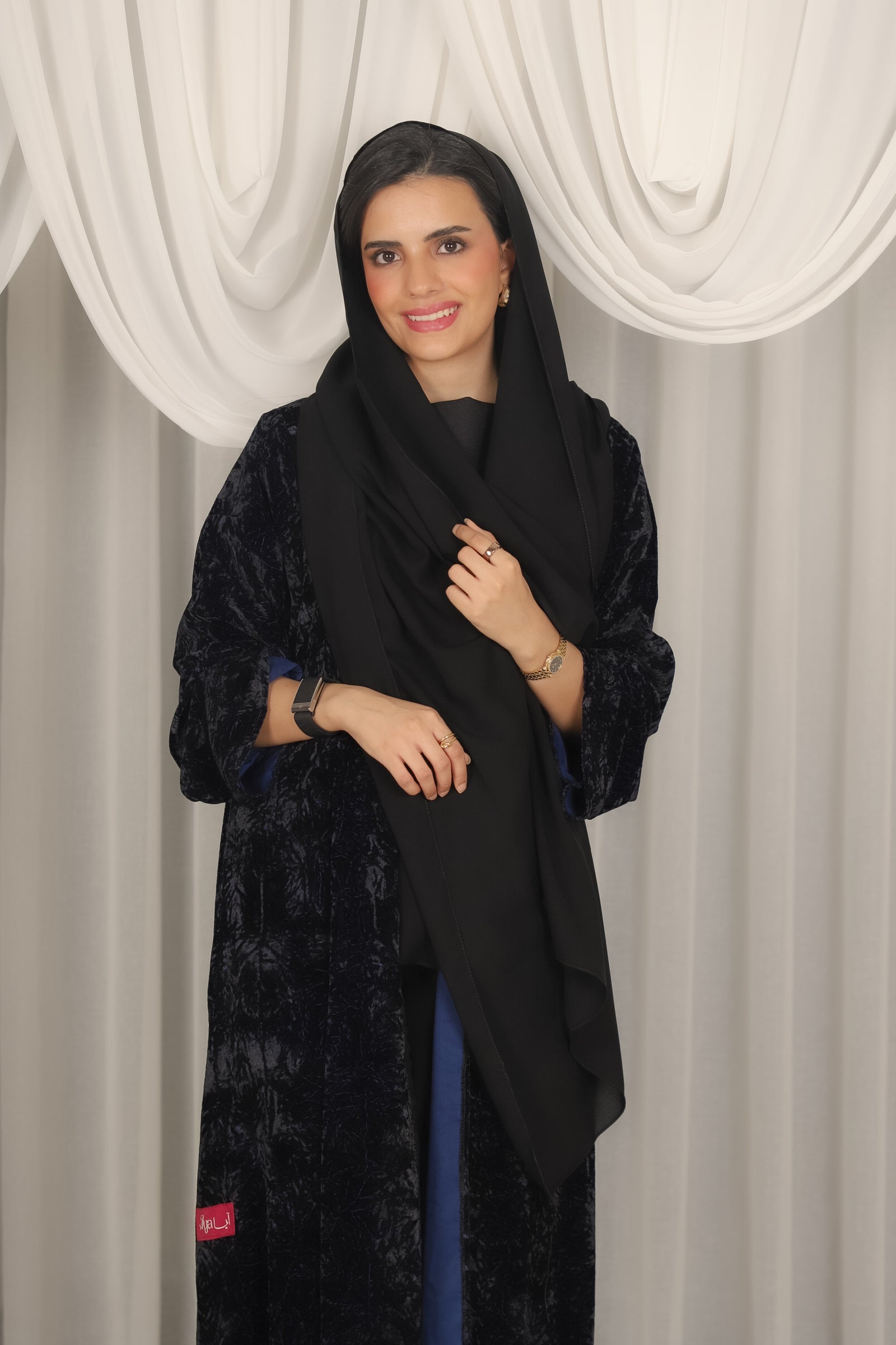 MW1770 - عباية مخمل مشجرة - Aya