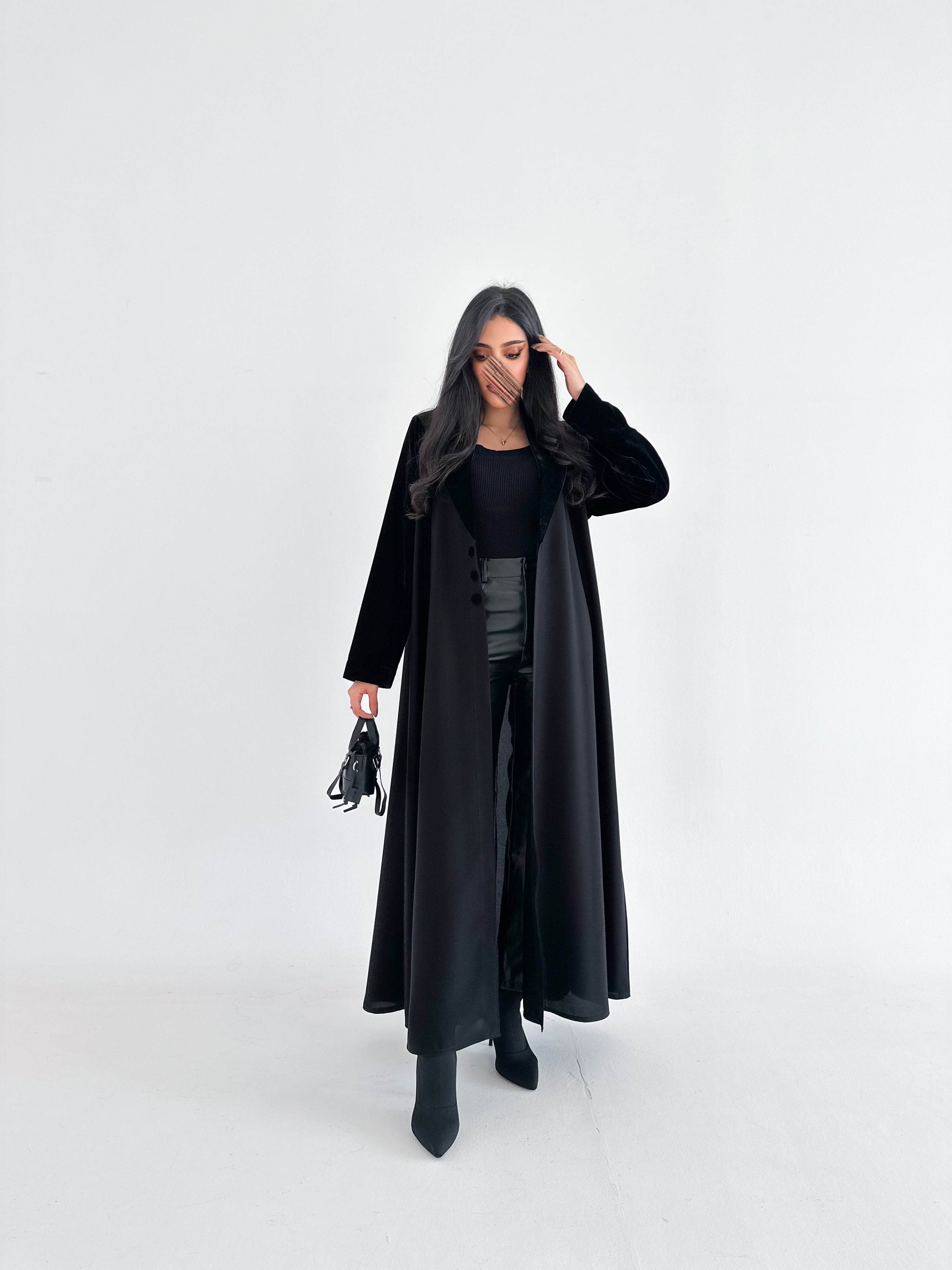 MW964 - قماش كريب مع مخمل نص كلوش - Aya