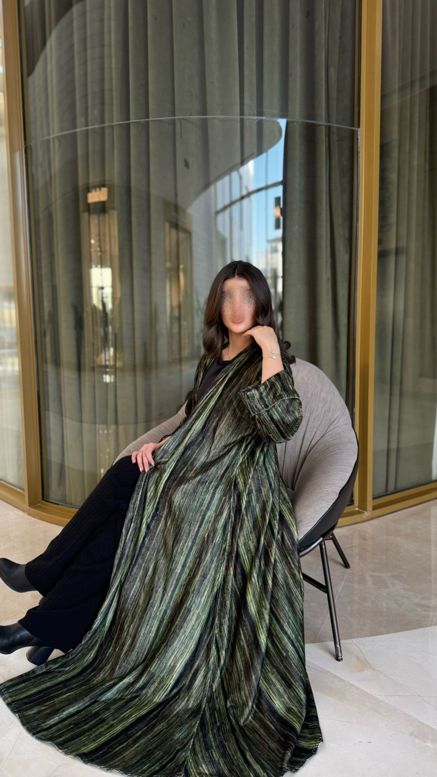 عباية مخمل طباعة اخضر - Image 3