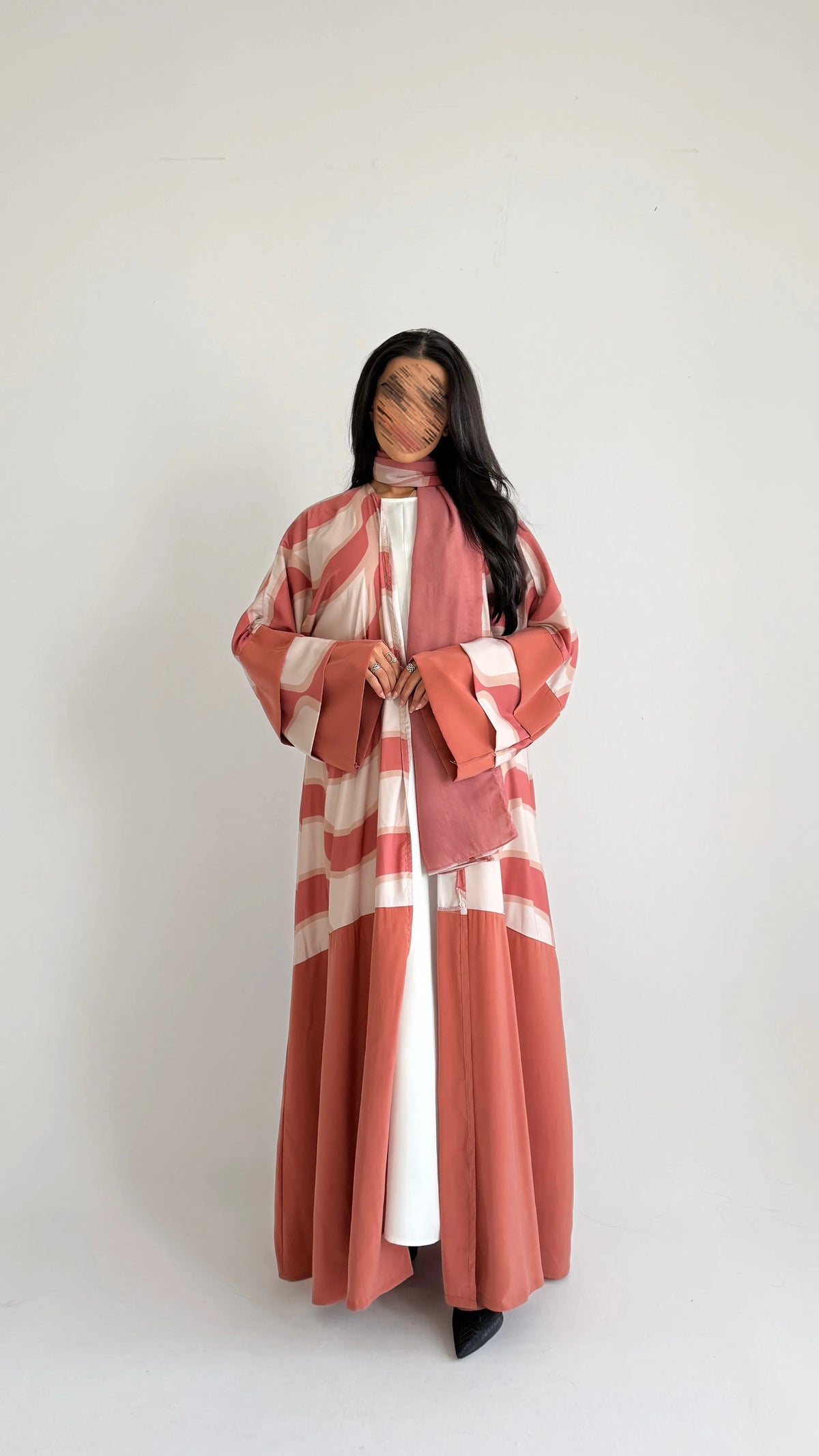 MWT4073 - عبايه طباعه كريب حصريه وانيقه - Aya