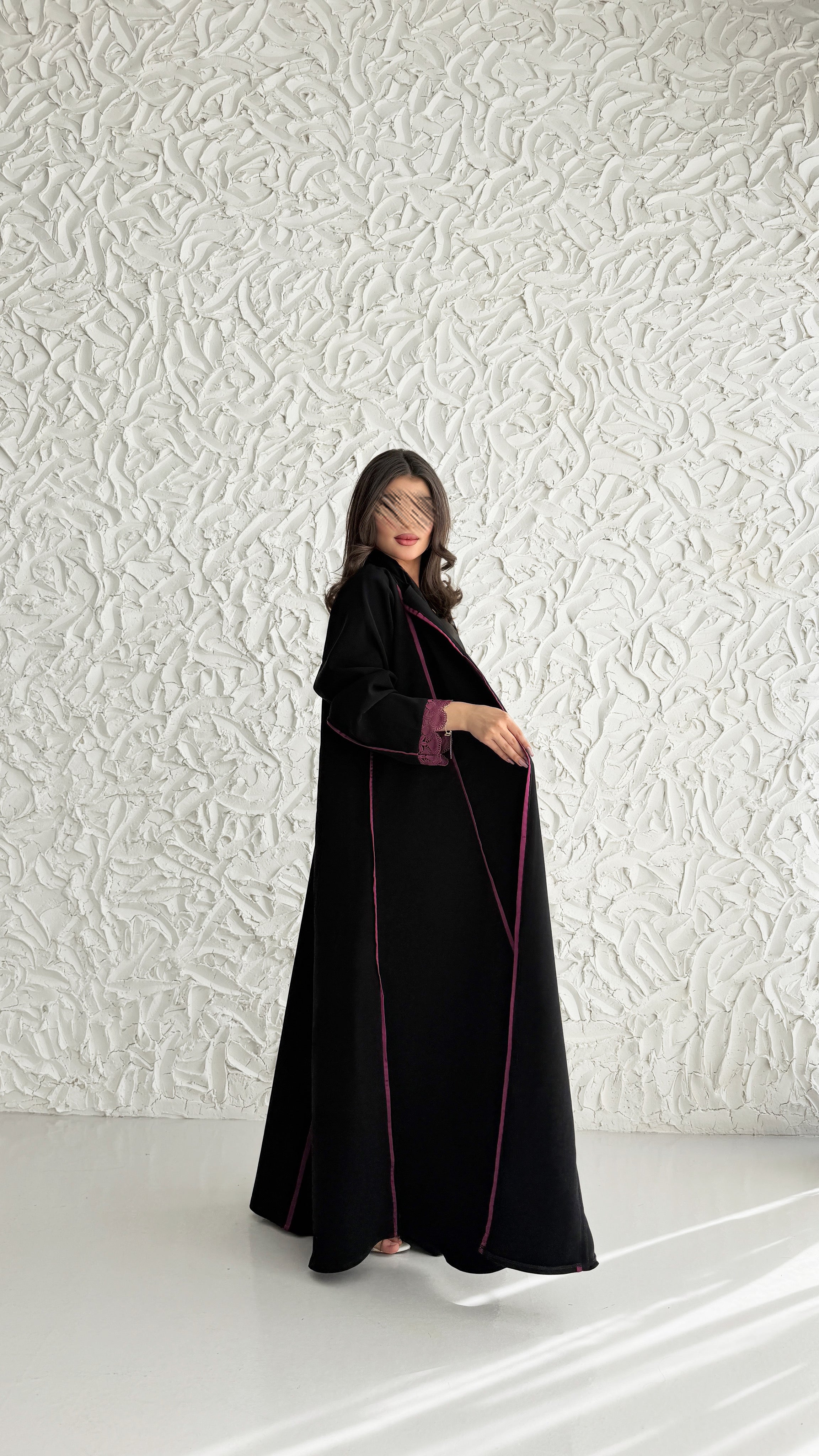 MW2109 -  عباية كريب انيقة بقصه نص كلوش عصرية - Aya