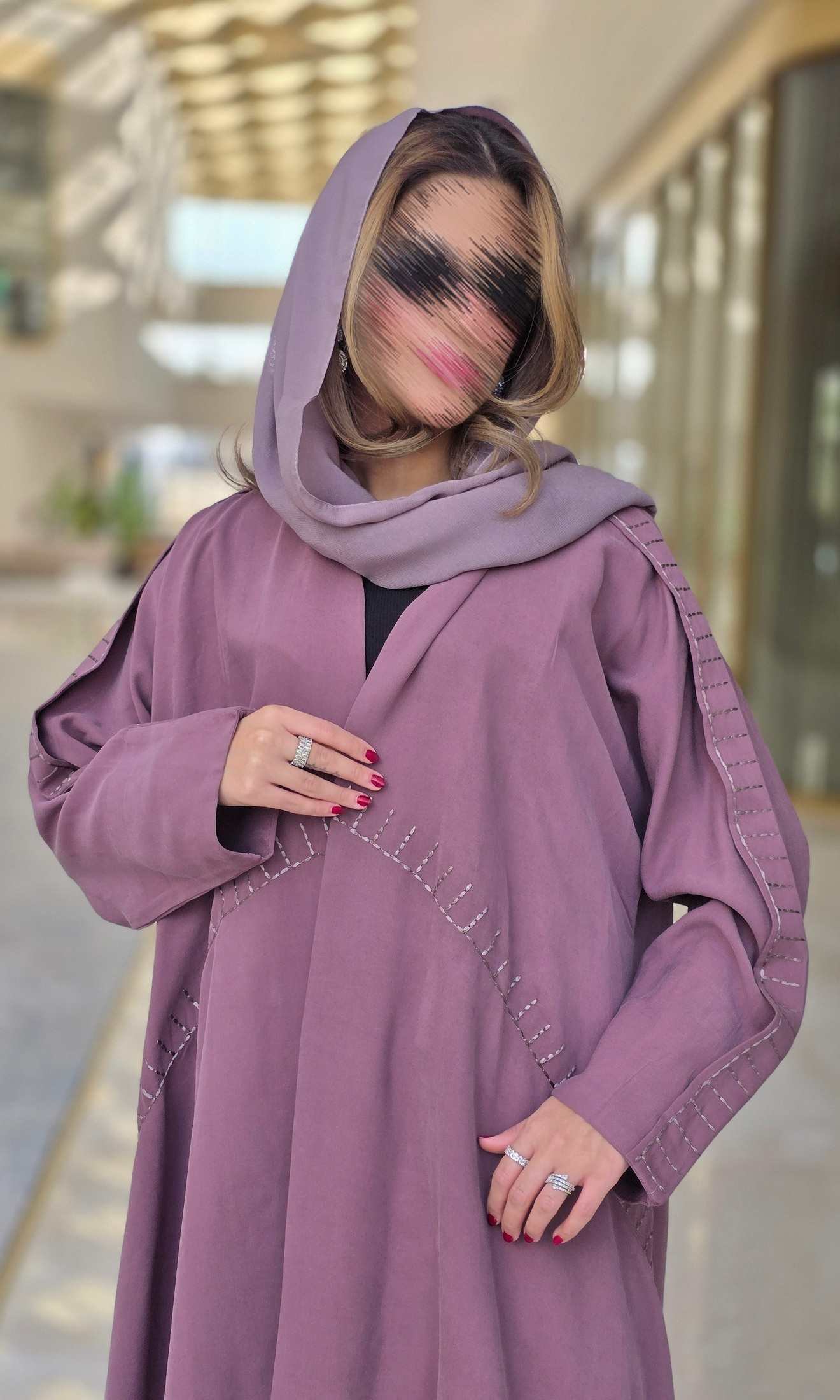 MWT657 عباية تطريز وردي Aya