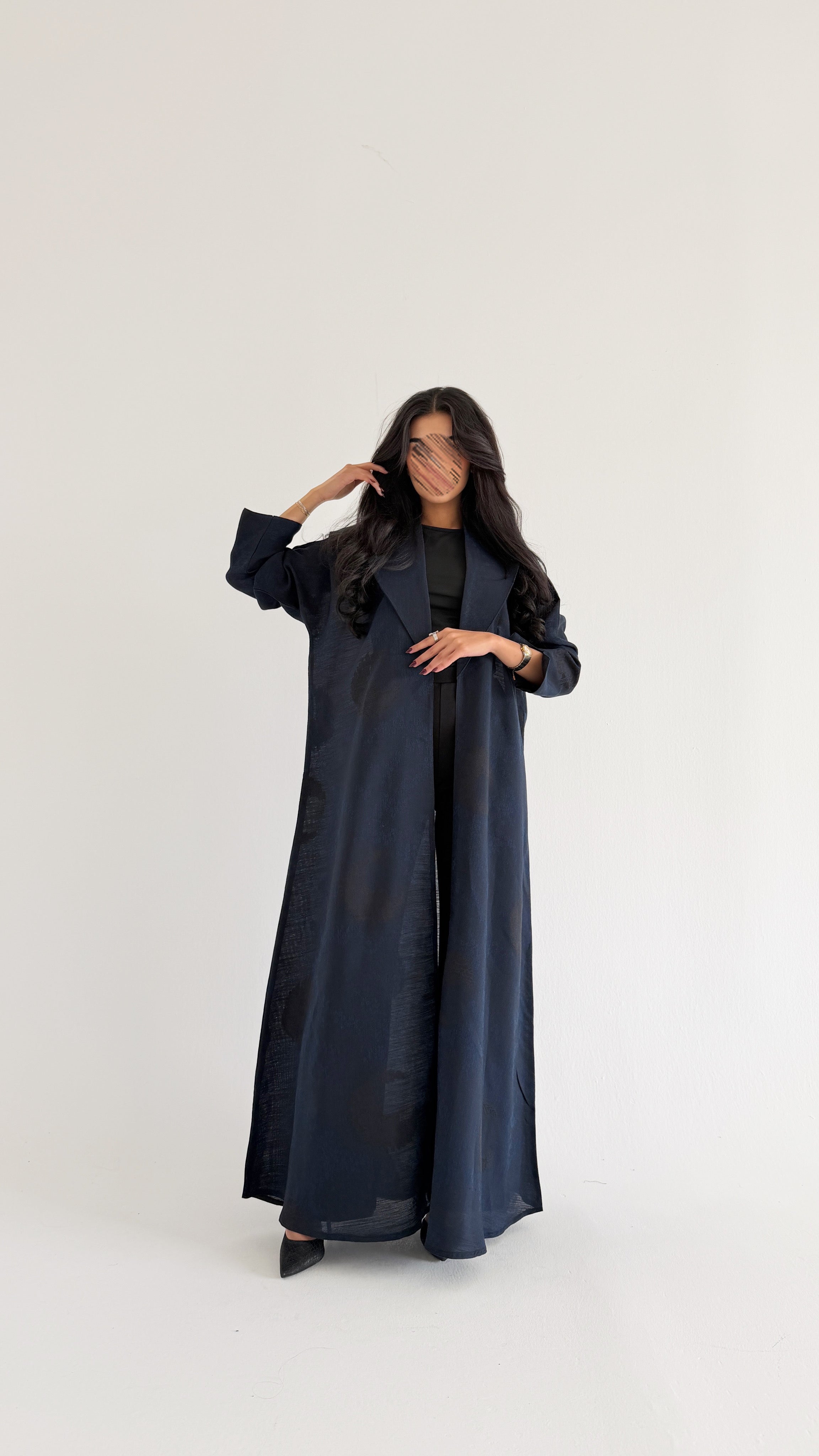 MWT1005 - عباية لنن مطرزة - Aya