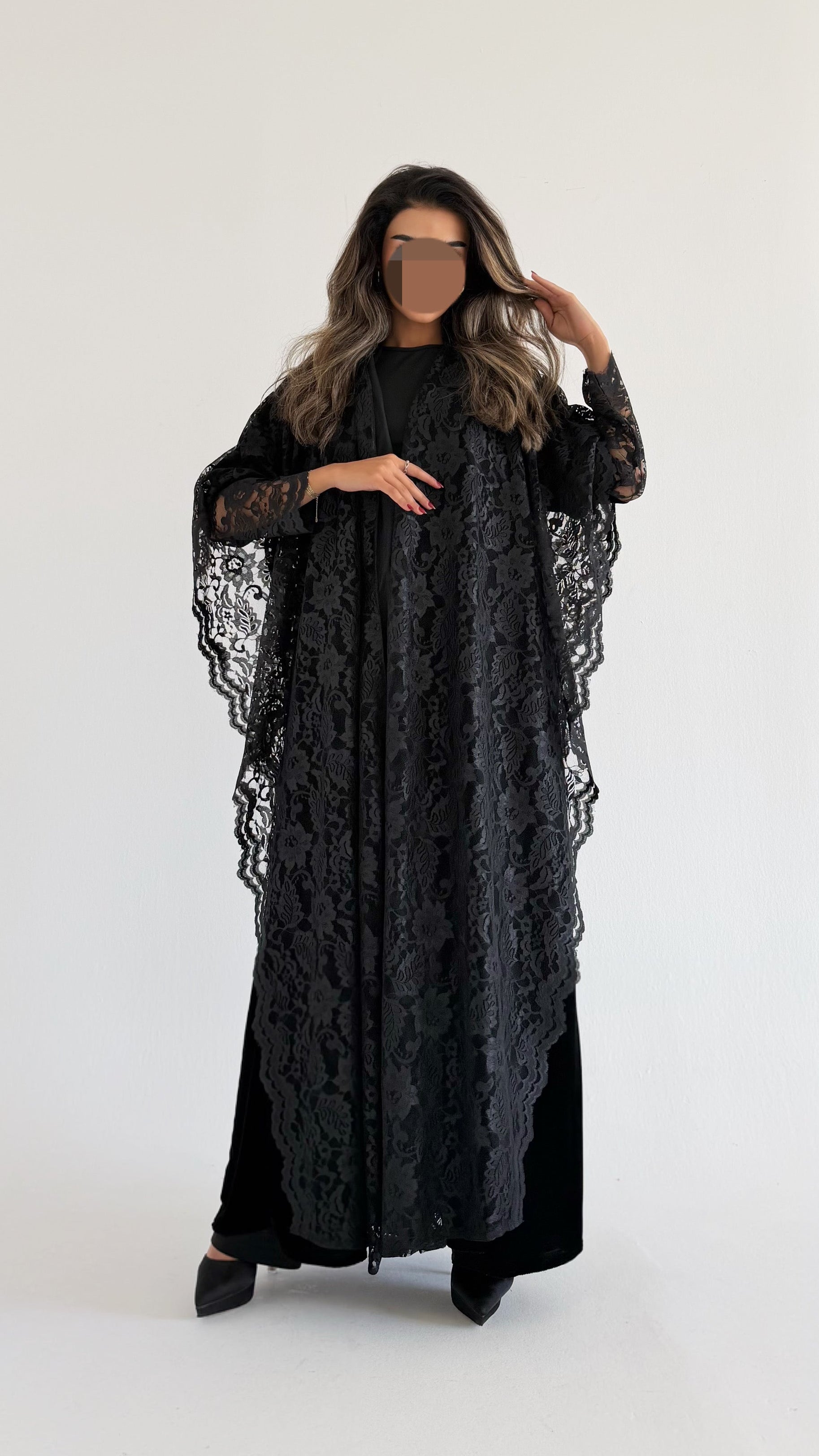 MW645 - Light Crepe Standing with Jacquard Half-Cloche