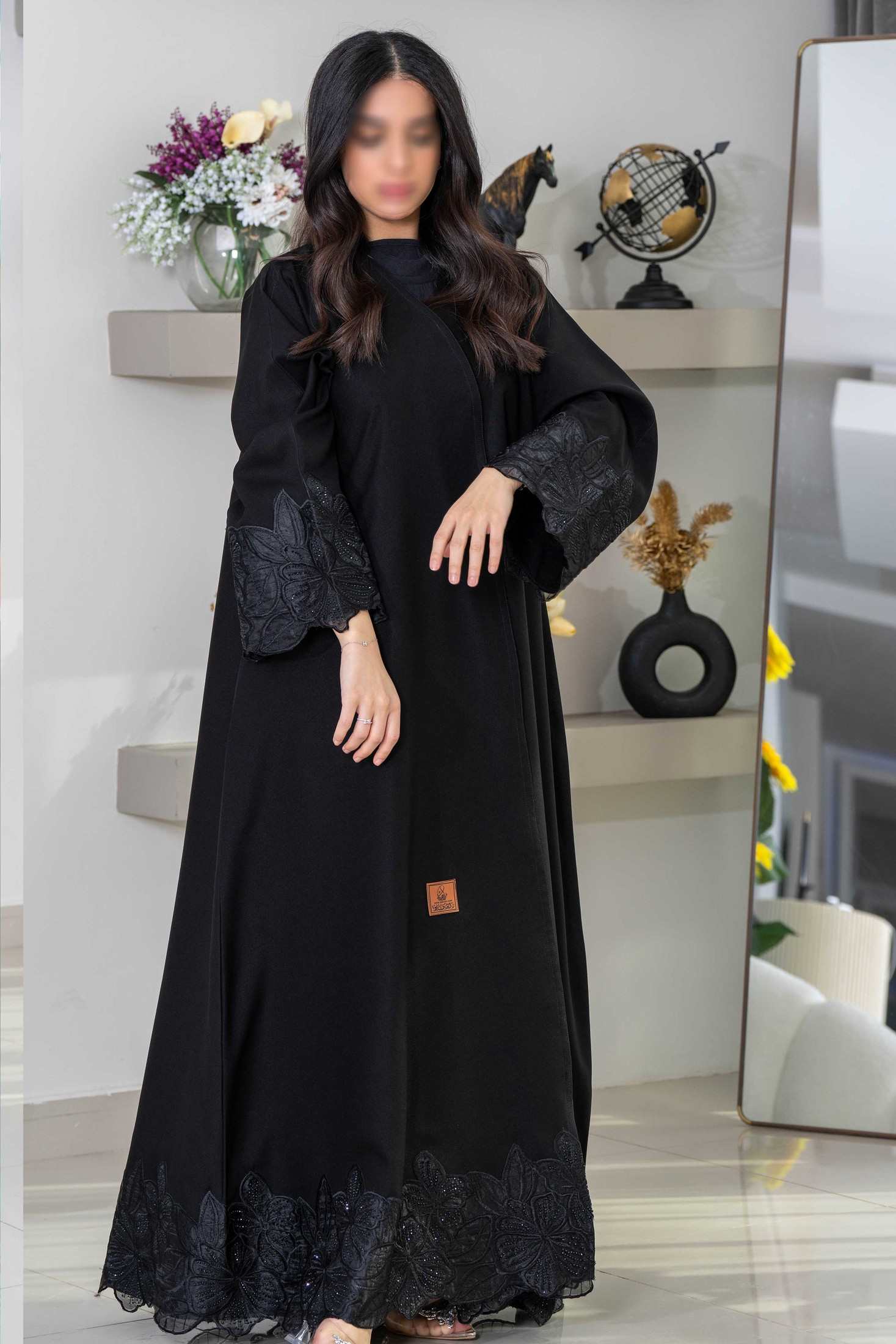 MWT4263 - عباية كلوش بتطريز مع كرستال - Aya