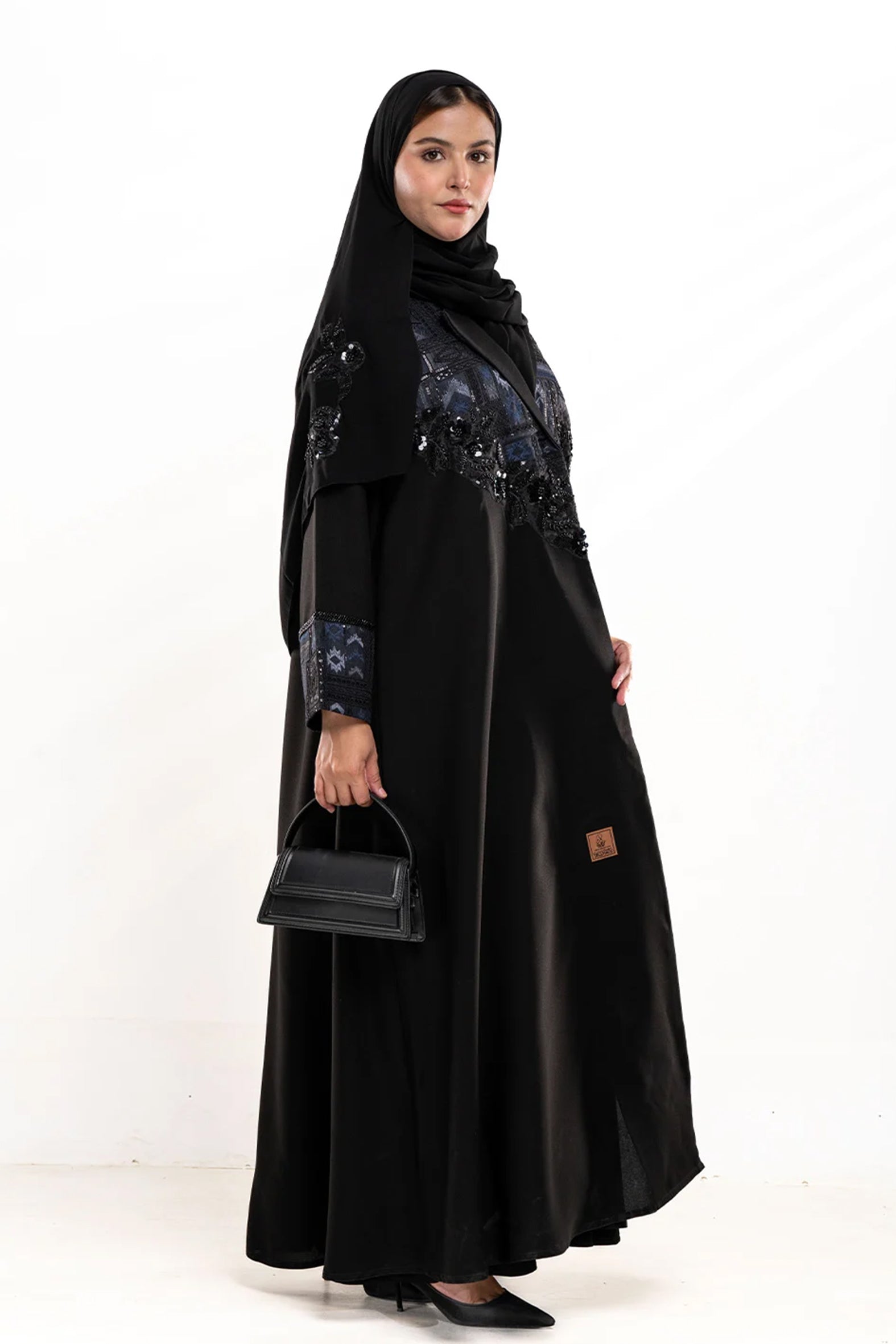 MWT4266 - عباية نغم - Aya