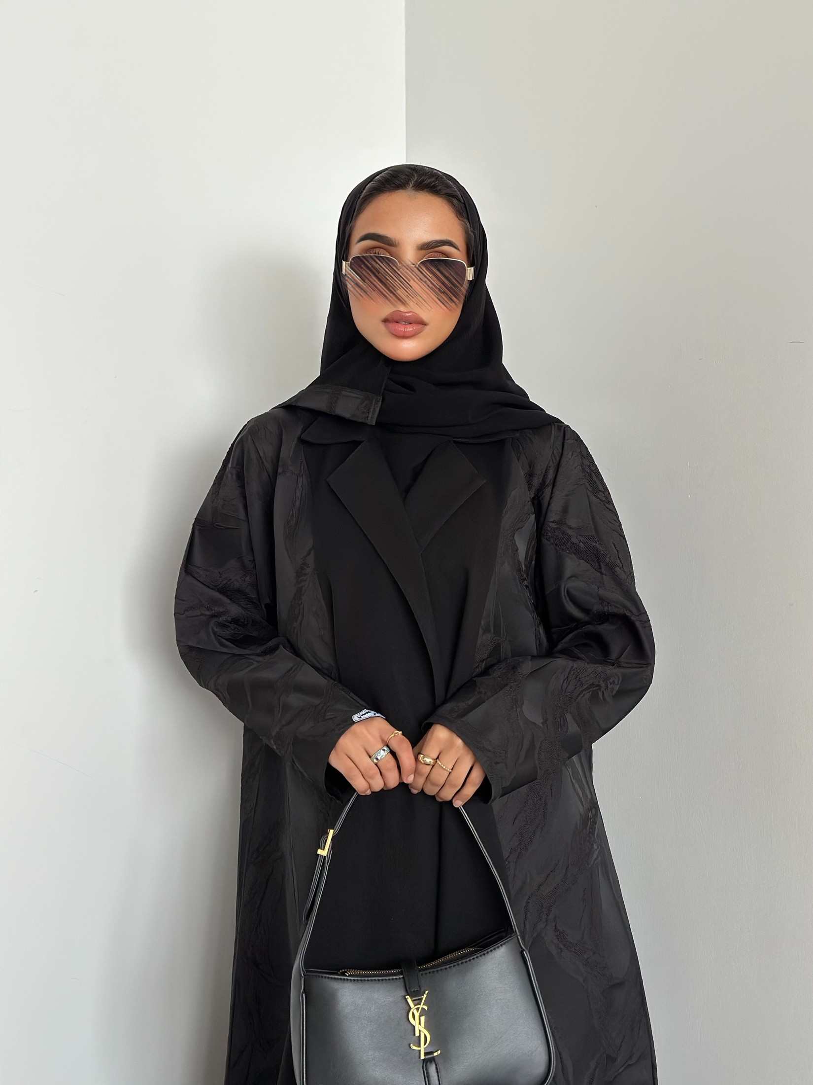 MWT4302 - عباية ليمار وجاكار مورد الفاخرة - Aya