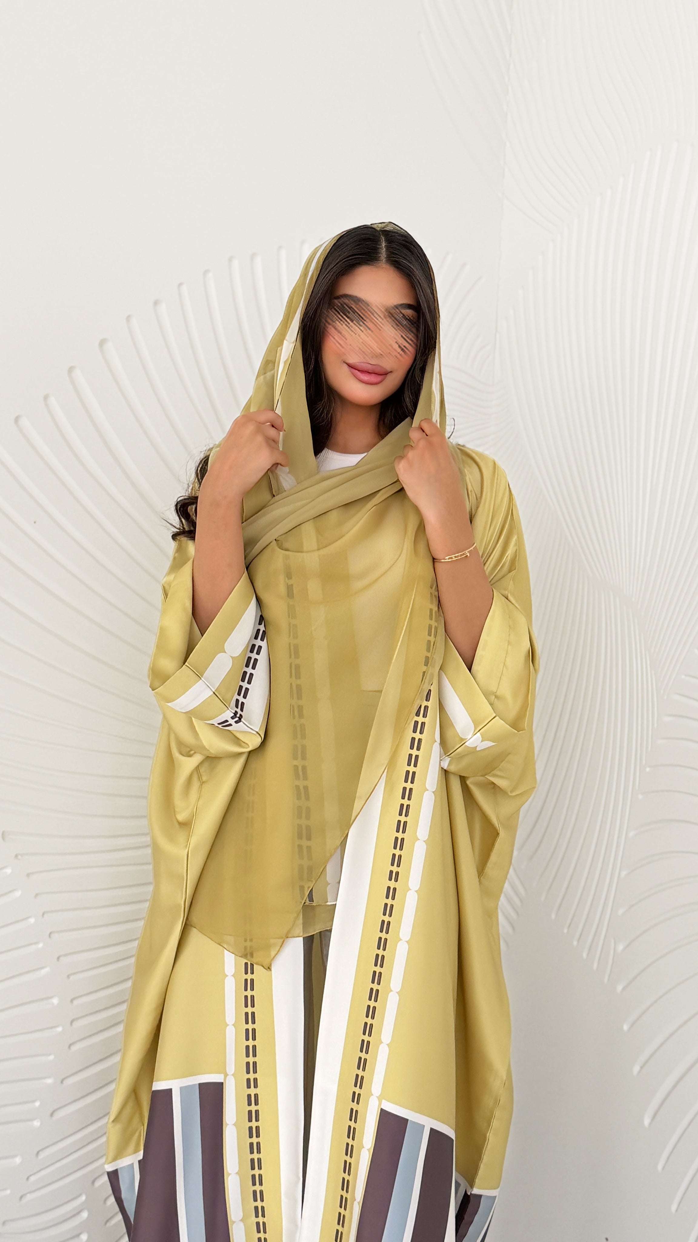 MWT1202 - عباية مخطط ملون |Colorful striped abaya
