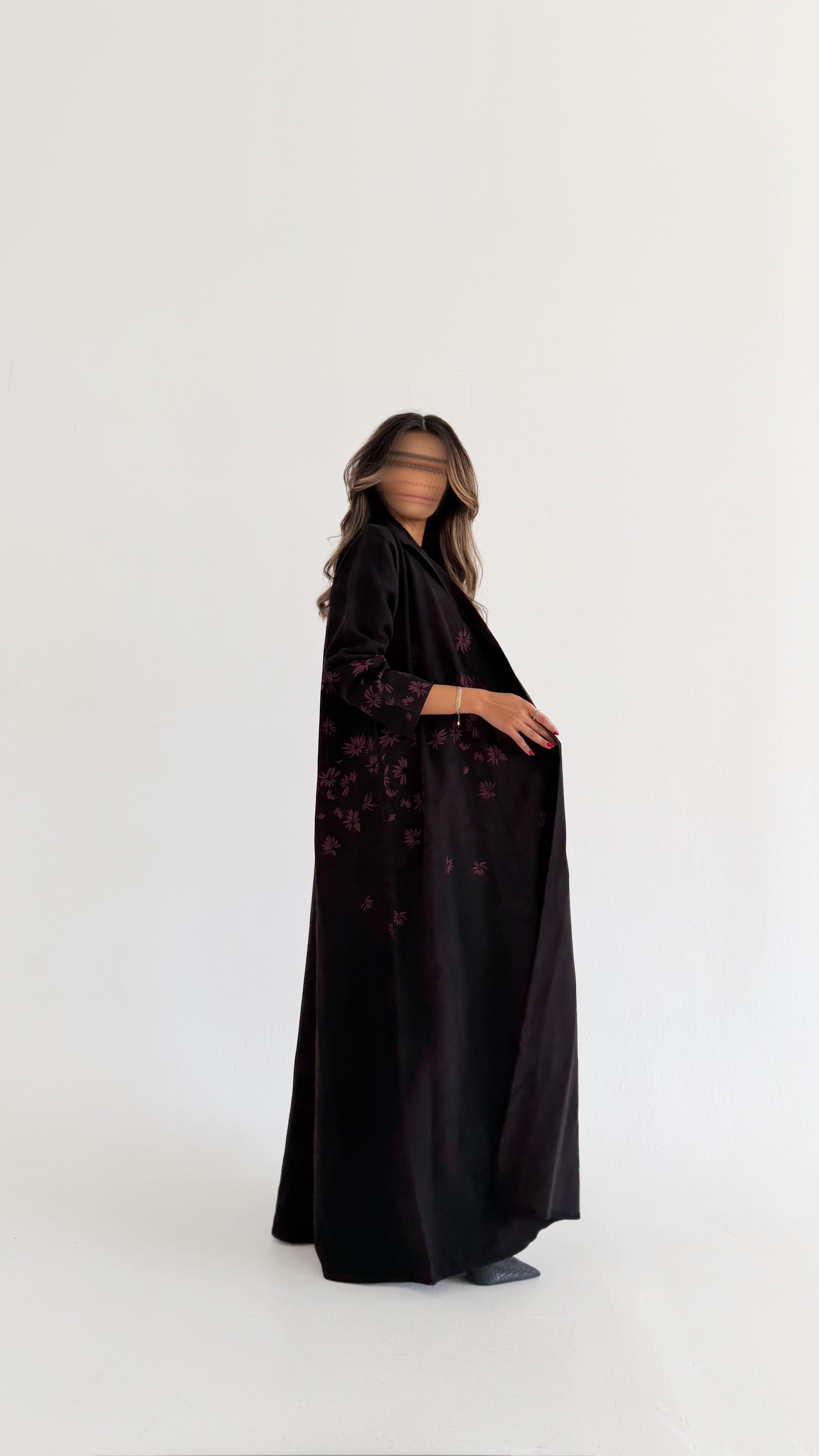 MW1301 - عبايه كريب سوداء