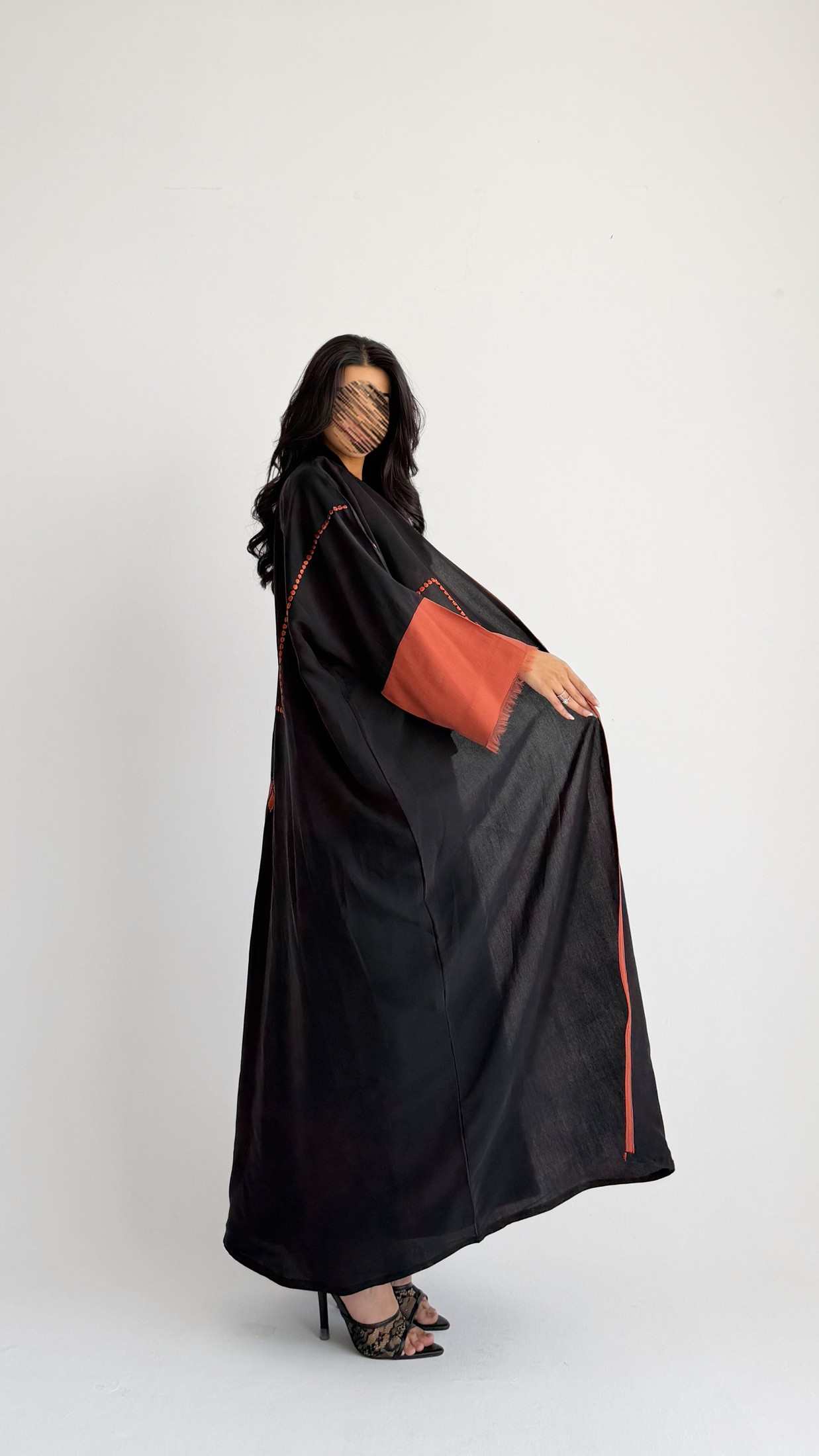MWT1219 - عباية تطريز صيفي |Summer Embroidered Abaya - Aya