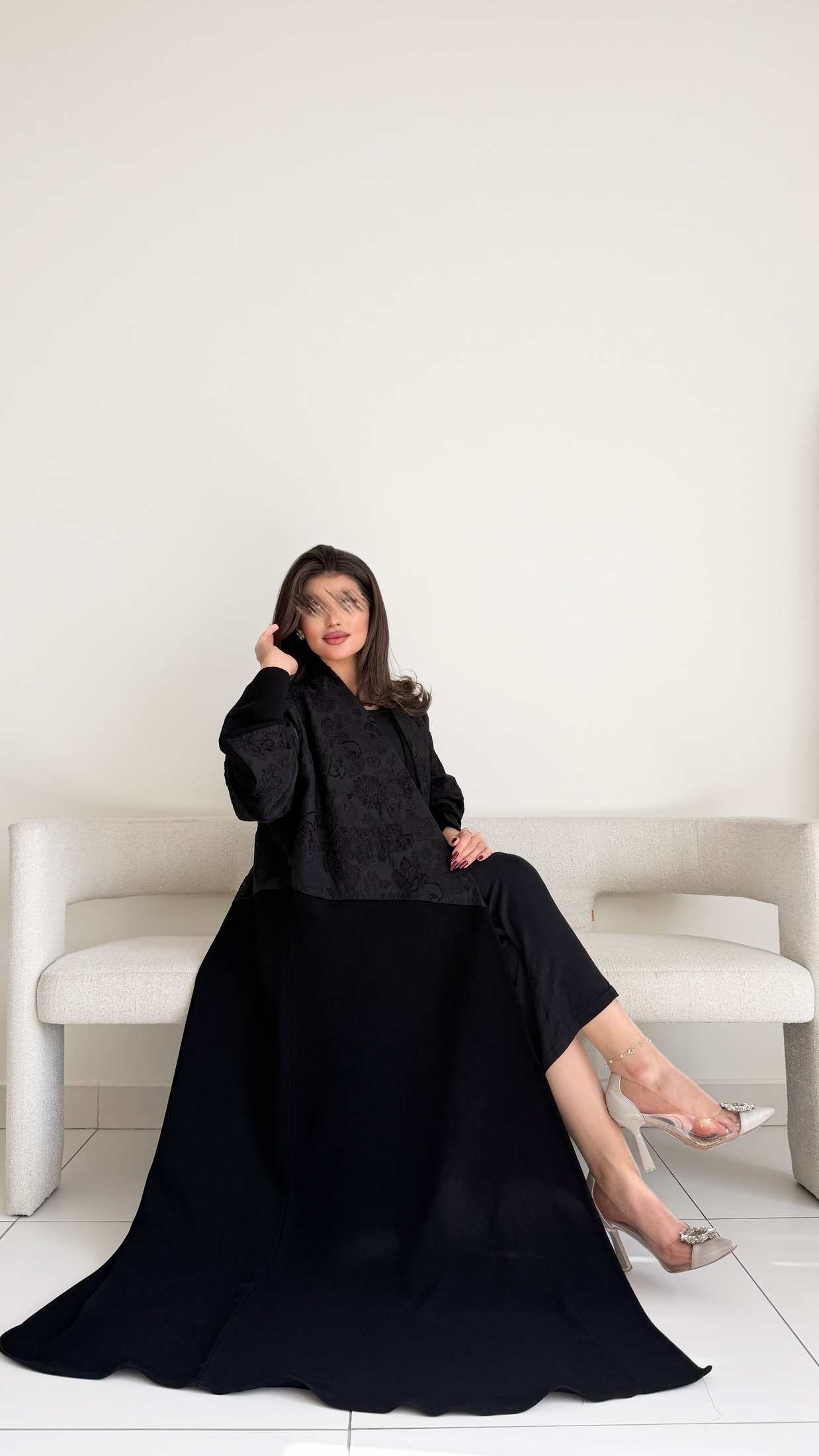 MWT1084 - عباية مع تدخيله مشجر |Abaya with floral inserts - Aya