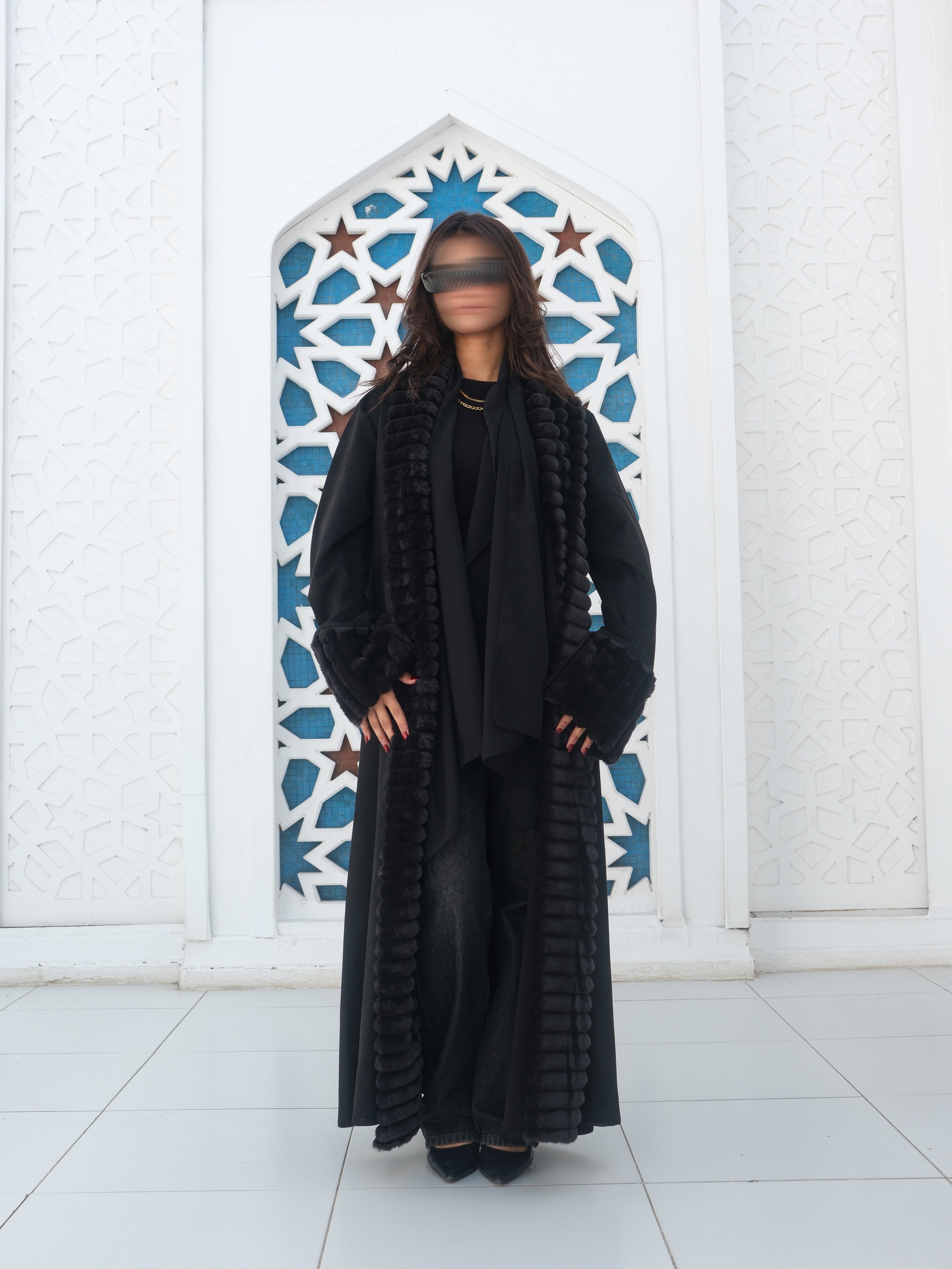 MW645 - Light Crepe Standing with Jacquard Half-Cloche