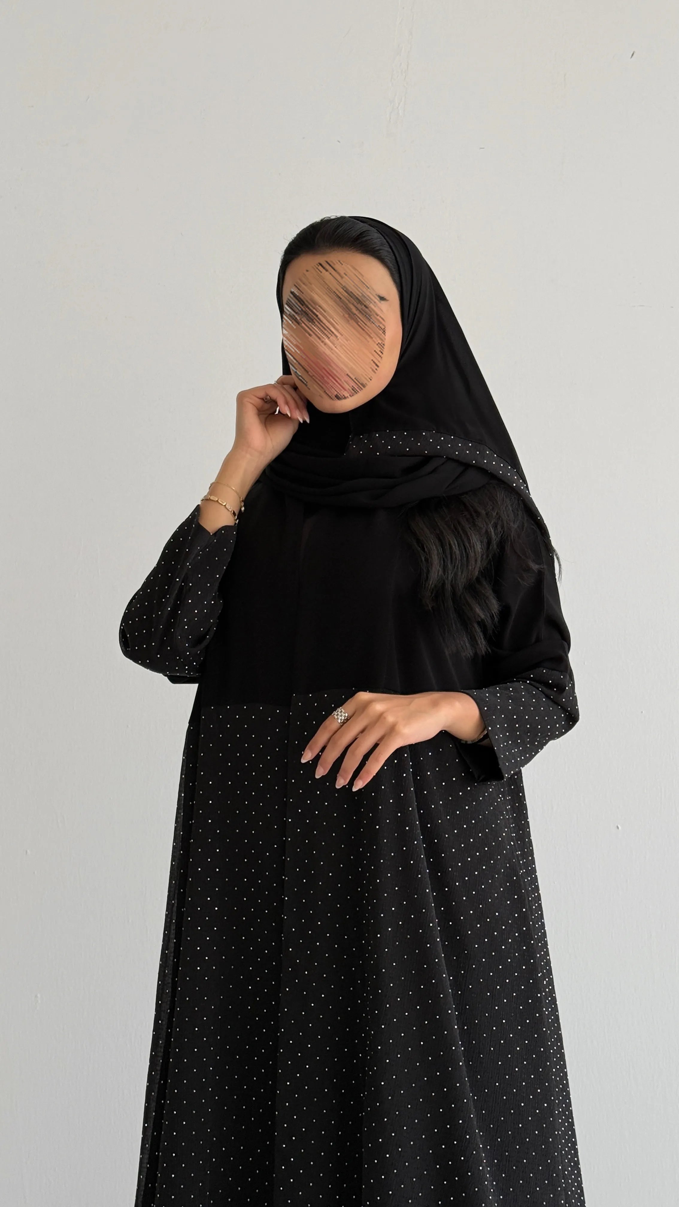 MWT1260 - عبايه اسود بتدخيله شيفون لمعة راقي - Aya