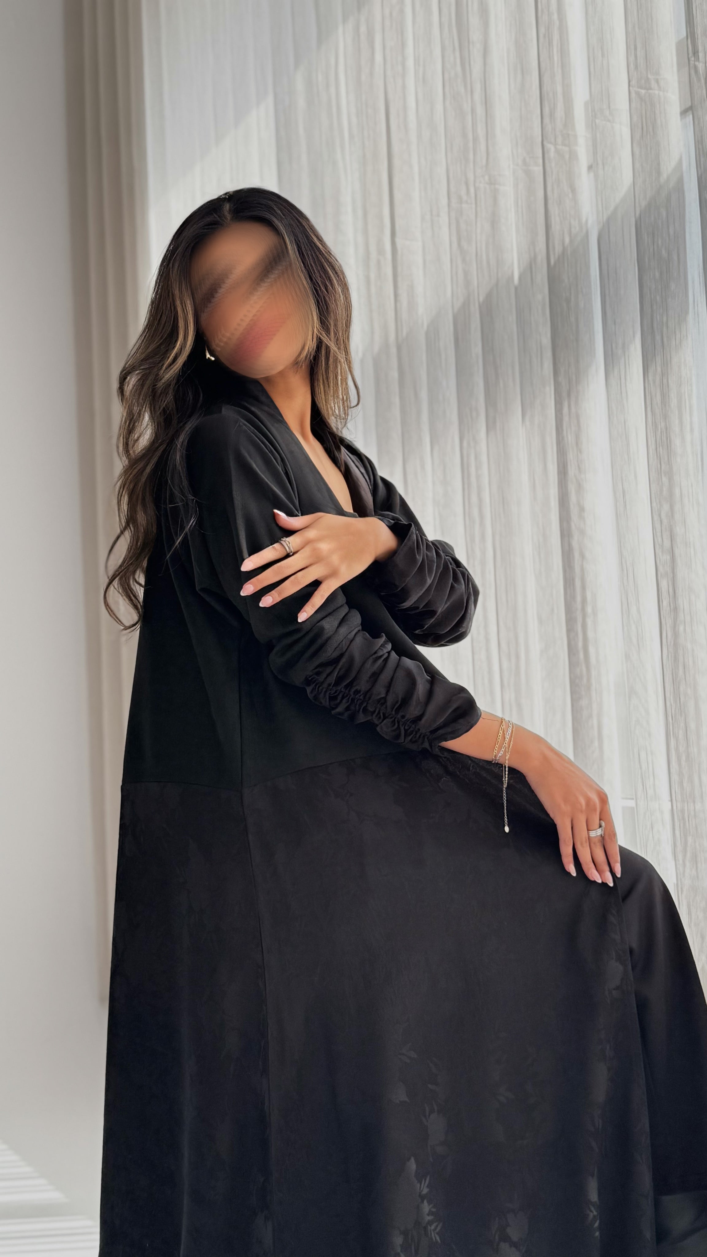 MWT807 - عباية شامواه مع تدخيلة جكار - Aya