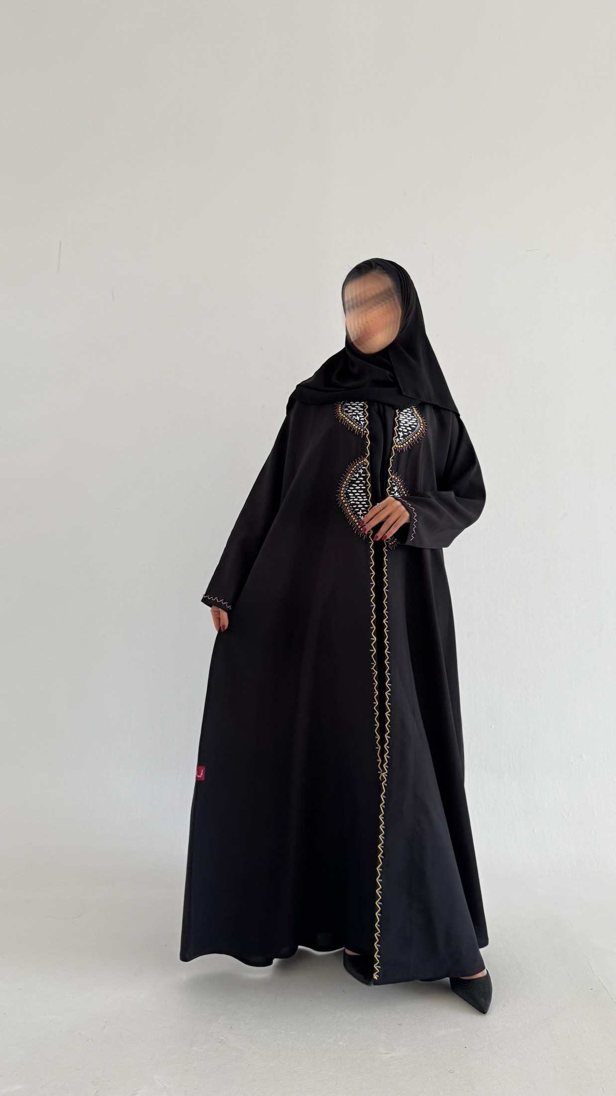 MWT637 - عباية اسود تطريز وشك - Aya