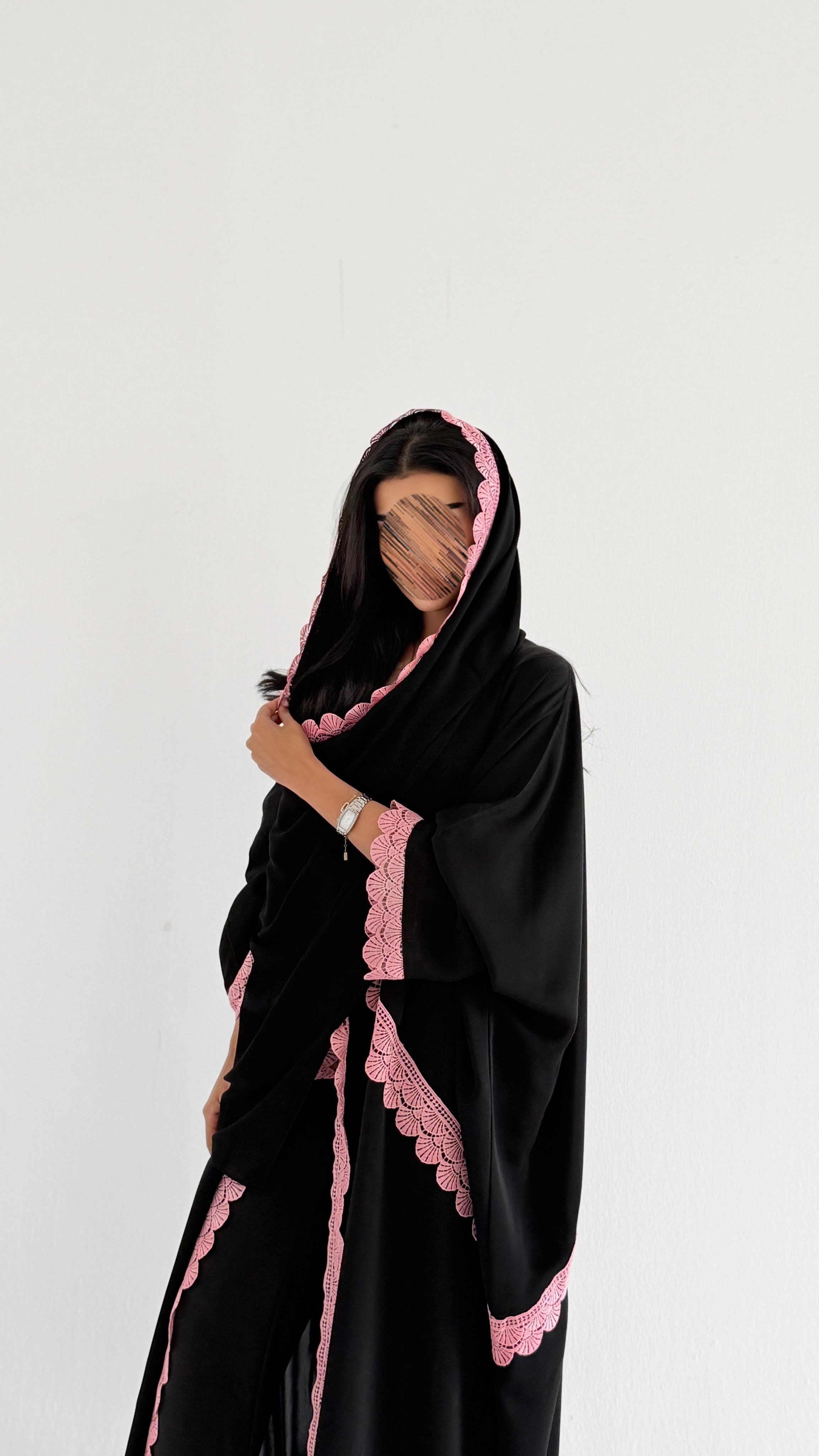 MW2163 -عبايه كريب مع اضافه كلفه مميزه وحصرية - Aya