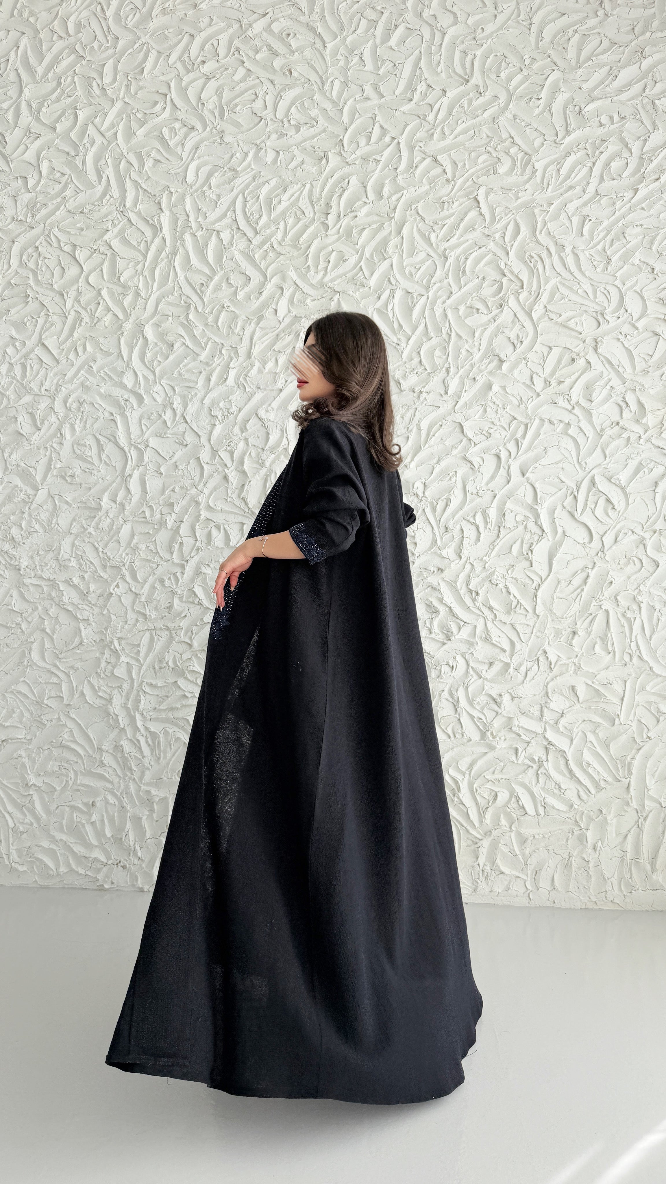 MW2057 - عباية لنن هندي قصه هينك تطريز يدوي - Aya