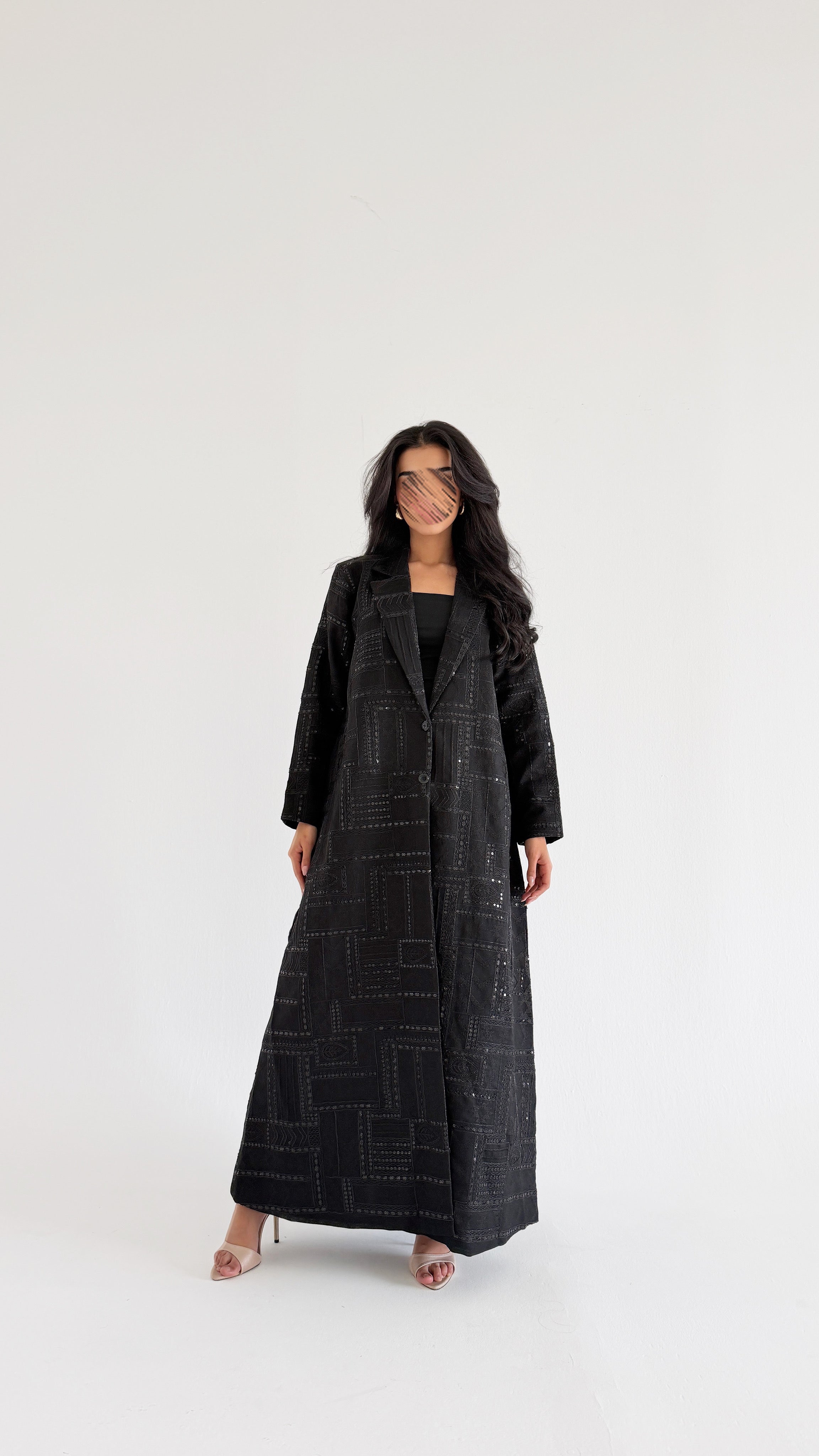 MWT1109 - عباية بليزر اسود تطريز - Aya