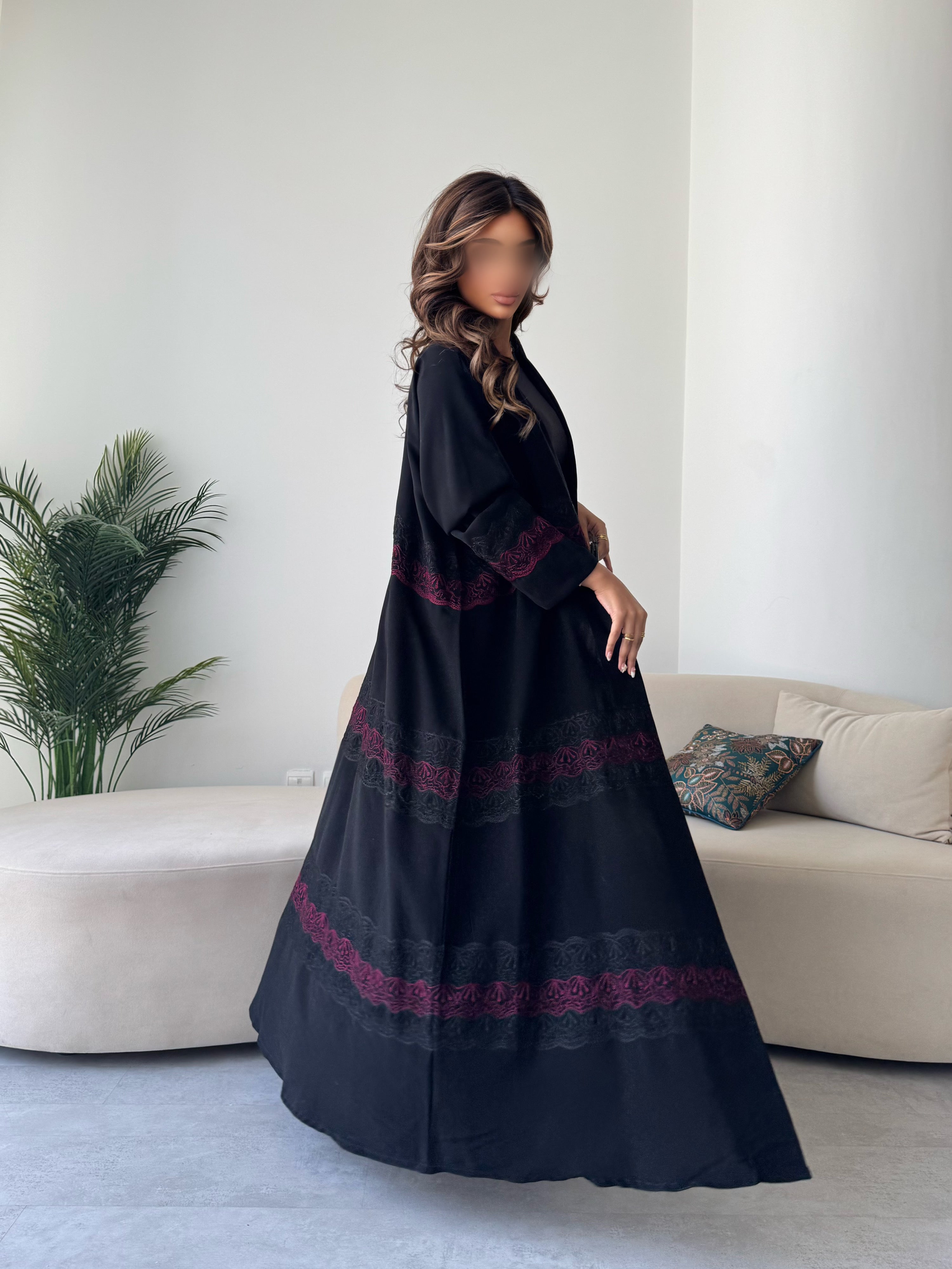 MW645 - Light Crepe Standing with Jacquard Half-Cloche
