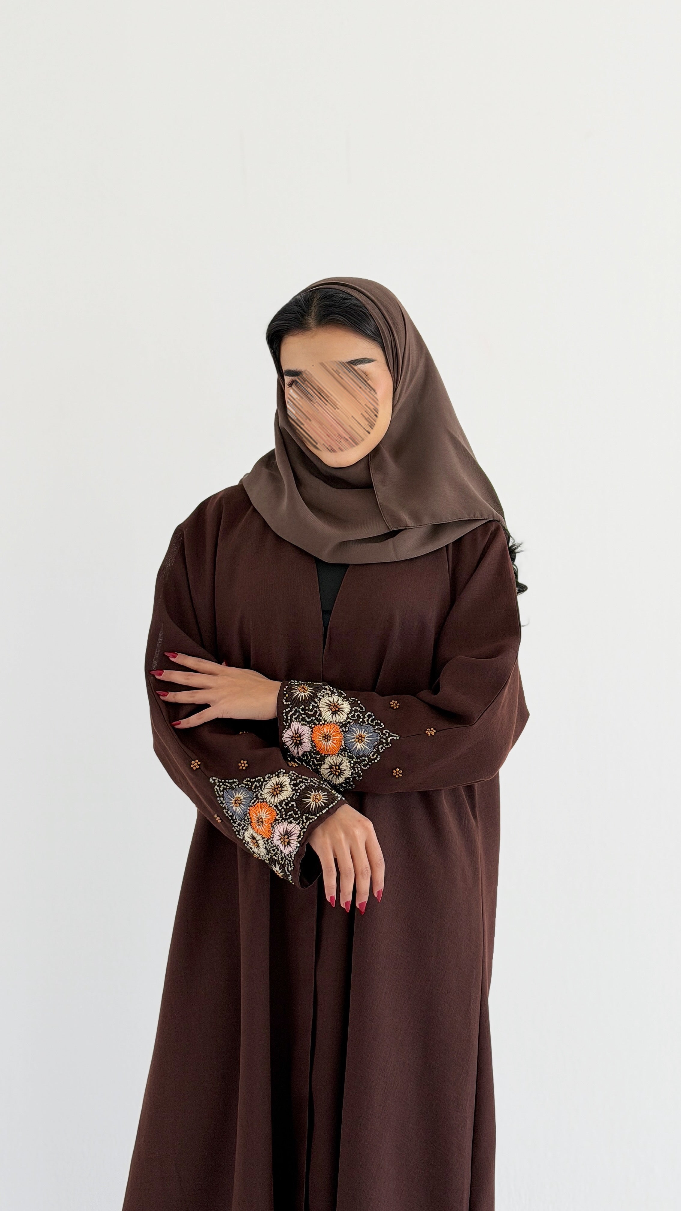 MWT1023 -عبايه لنن بتطريز بالاكمام - Aya