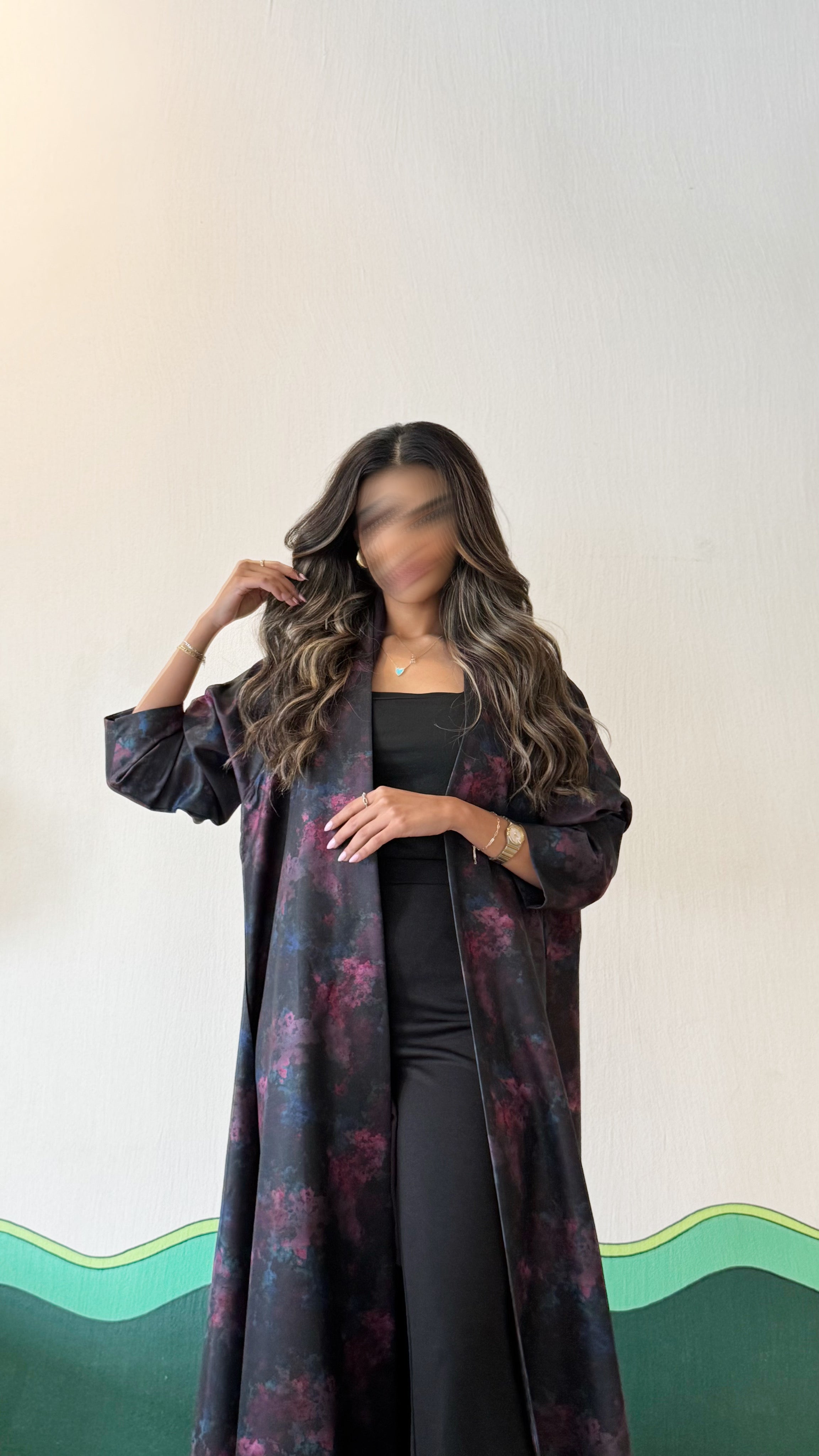 MW645 - Light Crepe Standing with Jacquard Half-Cloche