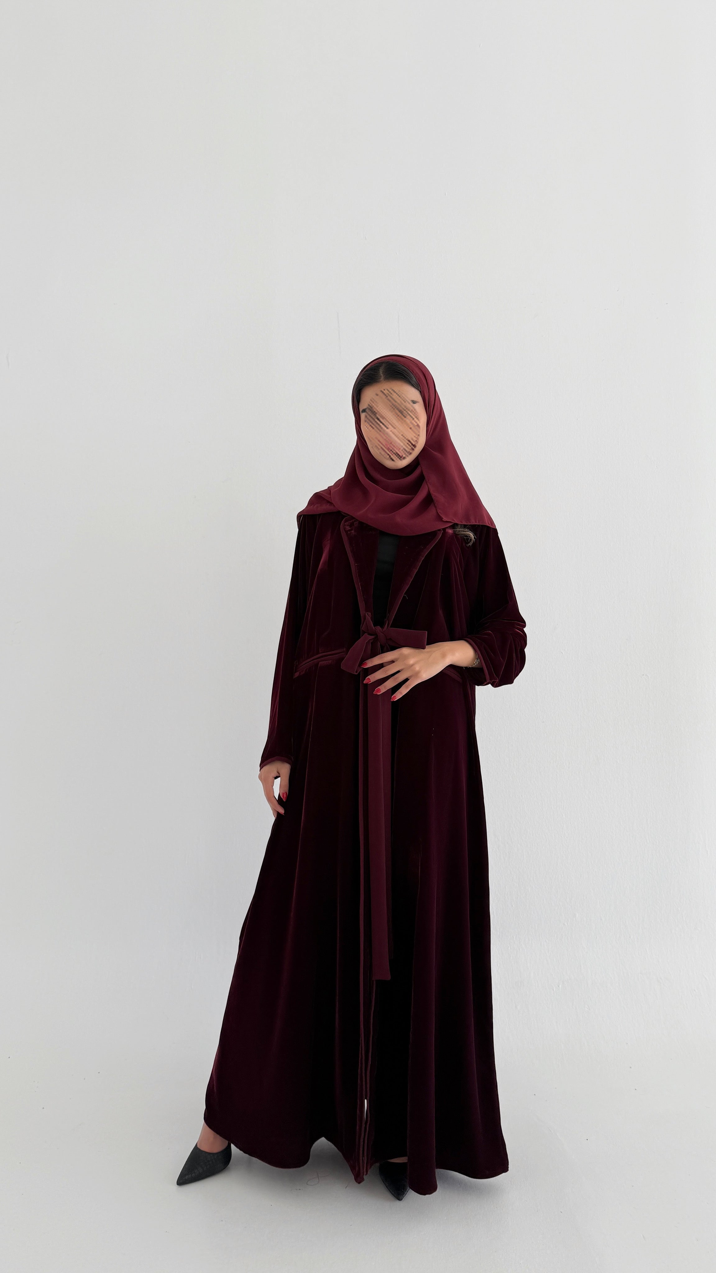 MWT751 - عباية الفيونكة - Aya