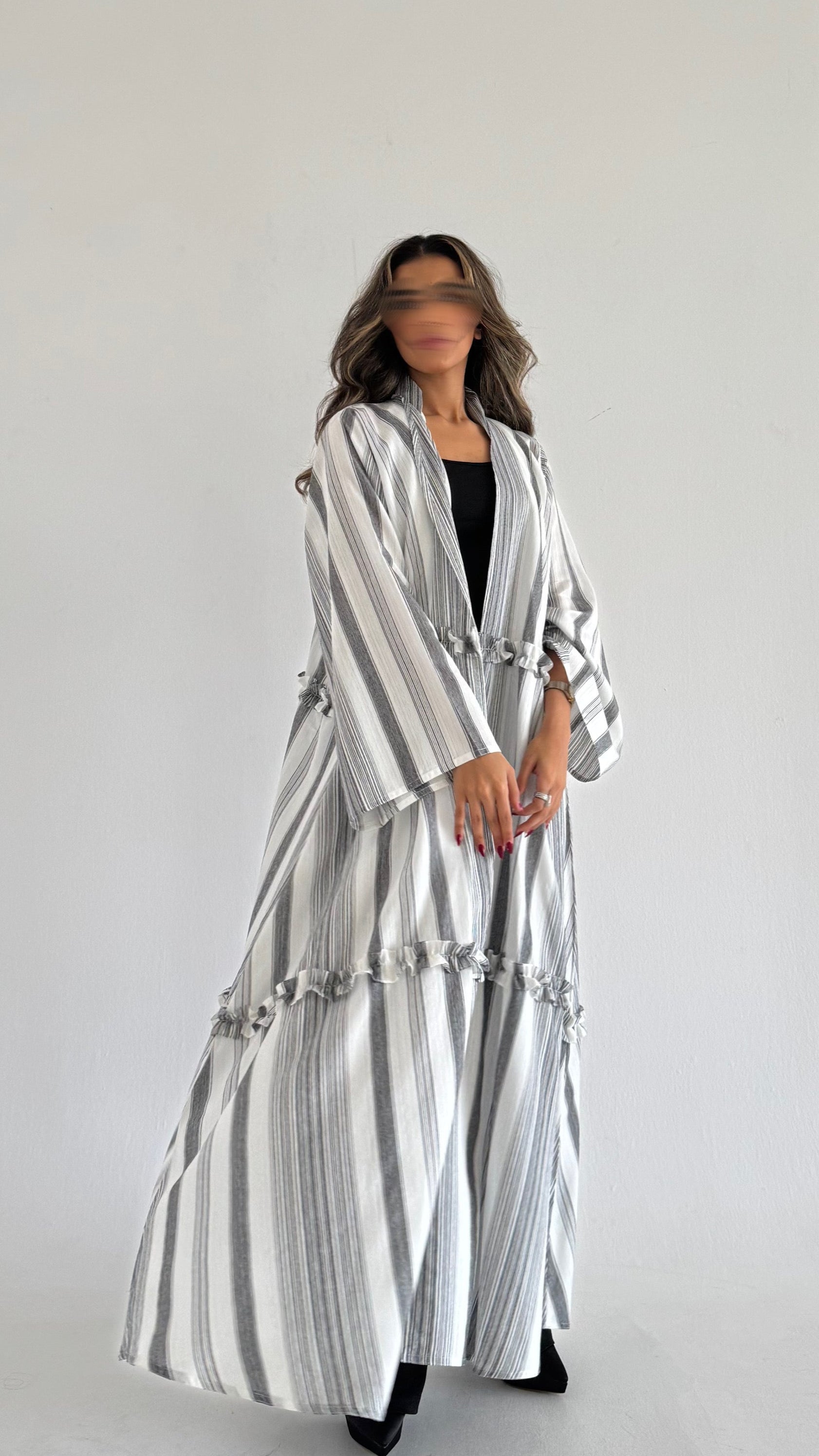 MWT301 - عباية لنن مقلم|striped linen