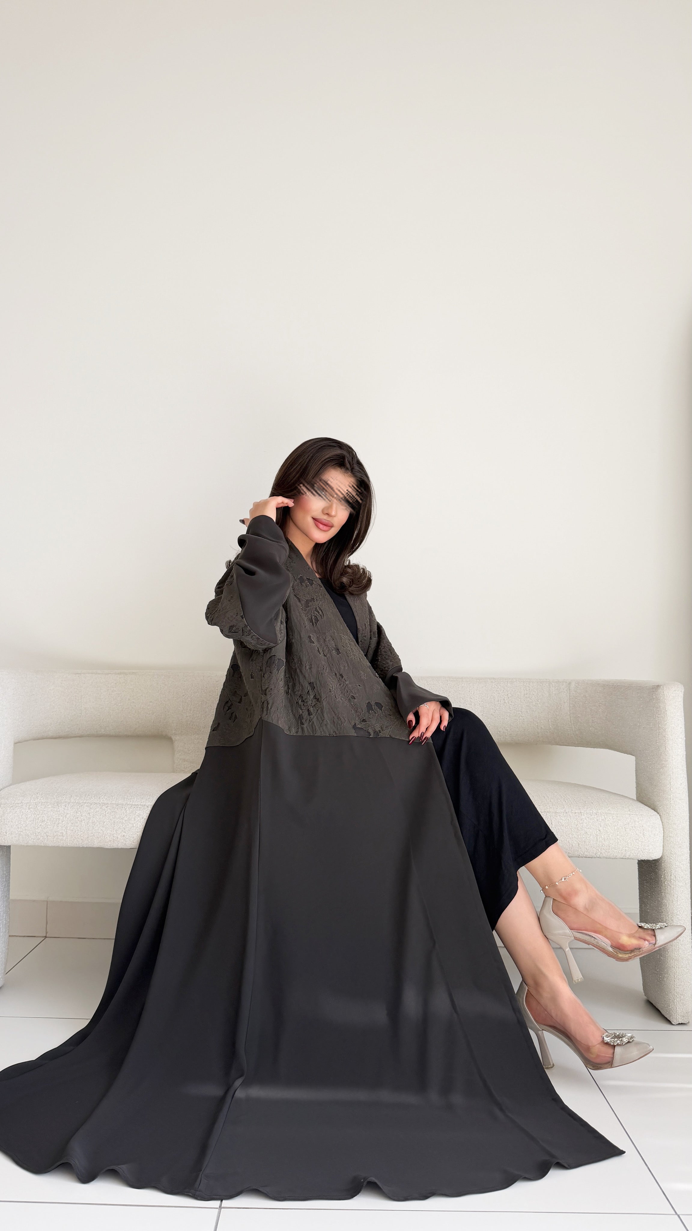 MWT1085 - عباية مع تدخيله مشجر |Abaya with floral inserts - Aya