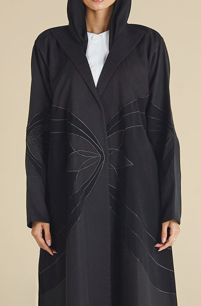 MW645 - Light Crepe Standing with Jacquard Half-Cloche