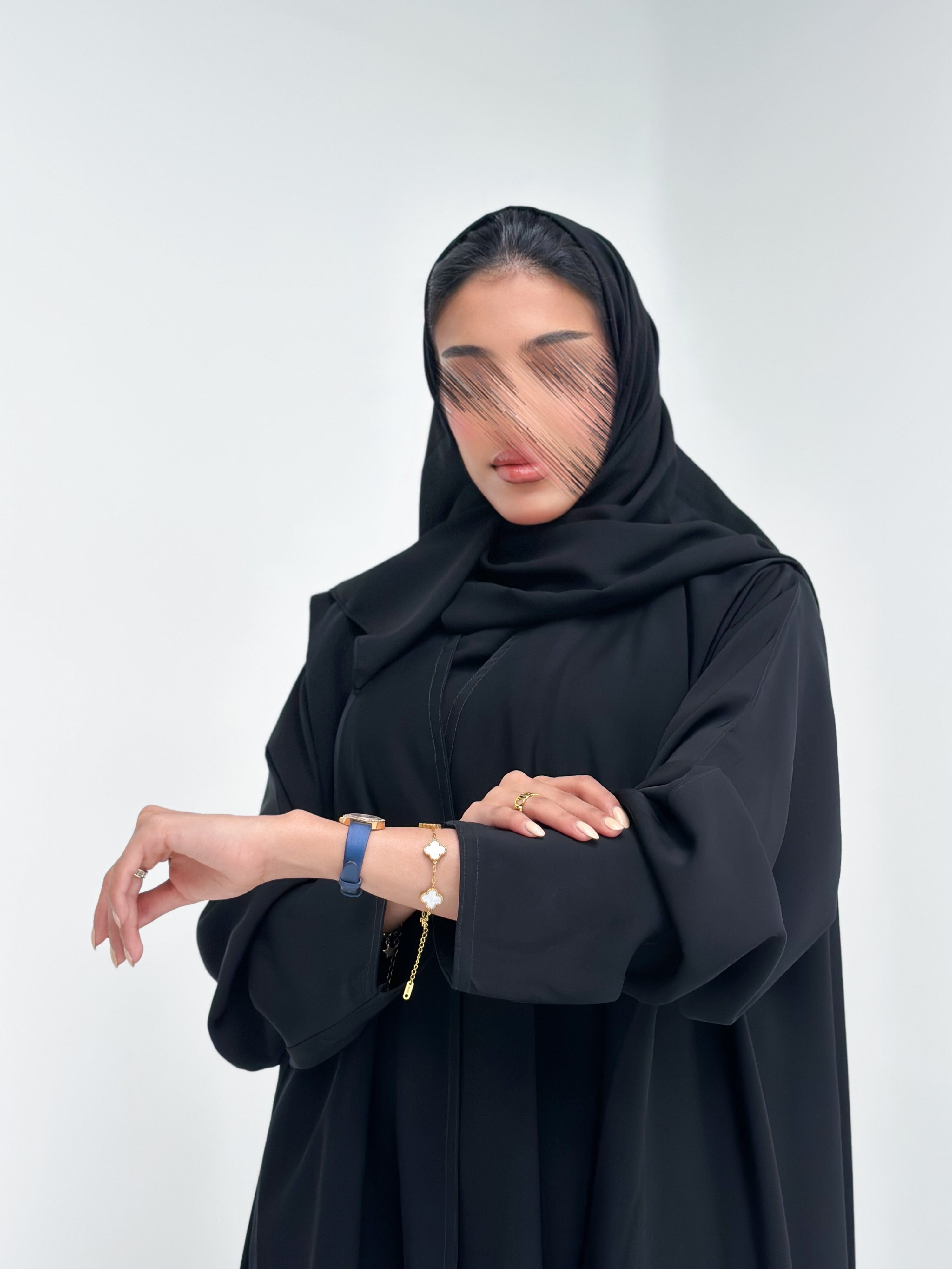 MW1434 -عباية سادة يومية من الكريب الناعم