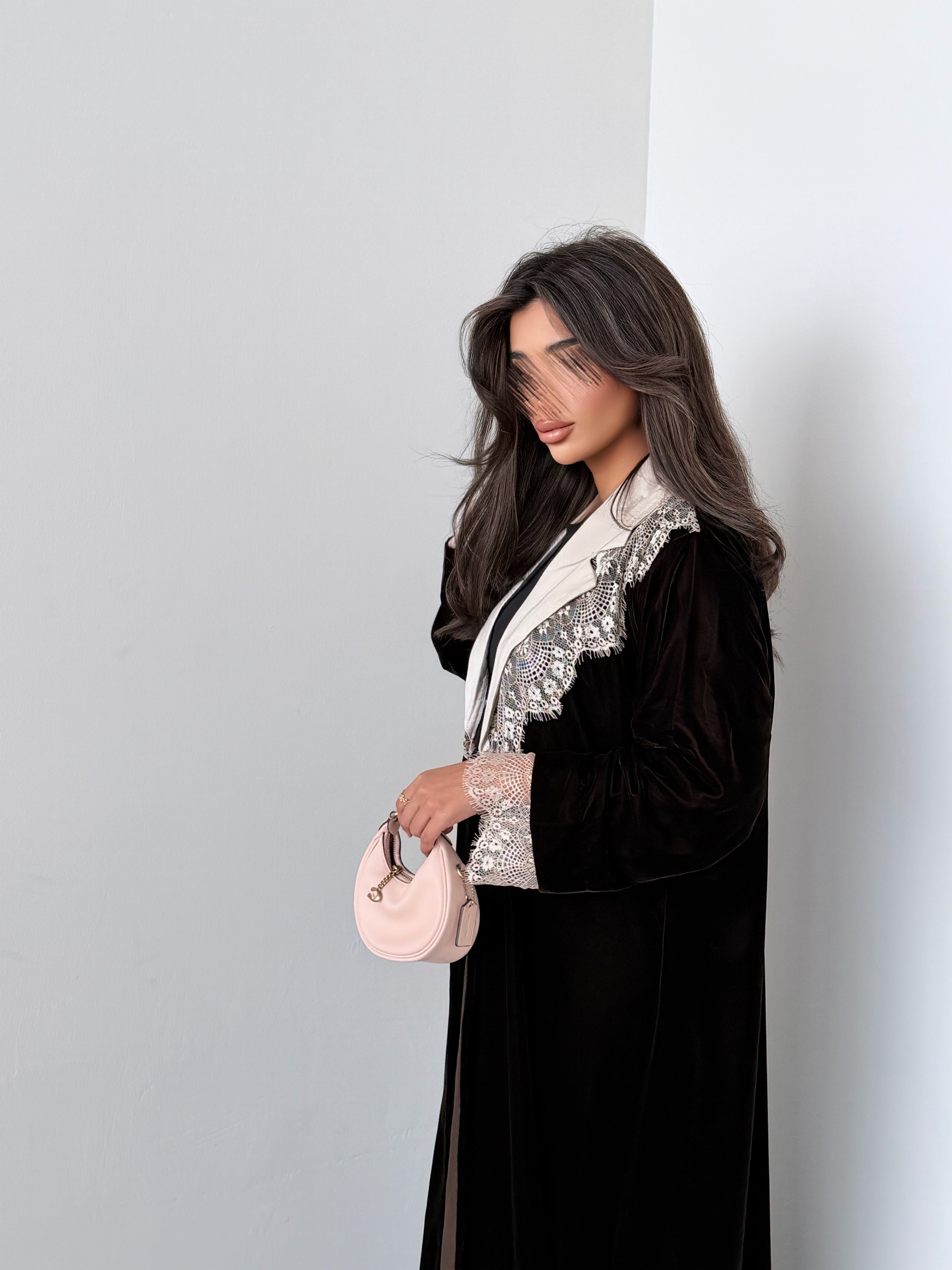 MW645 - Light Crepe Standing with Jacquard Half-Cloche