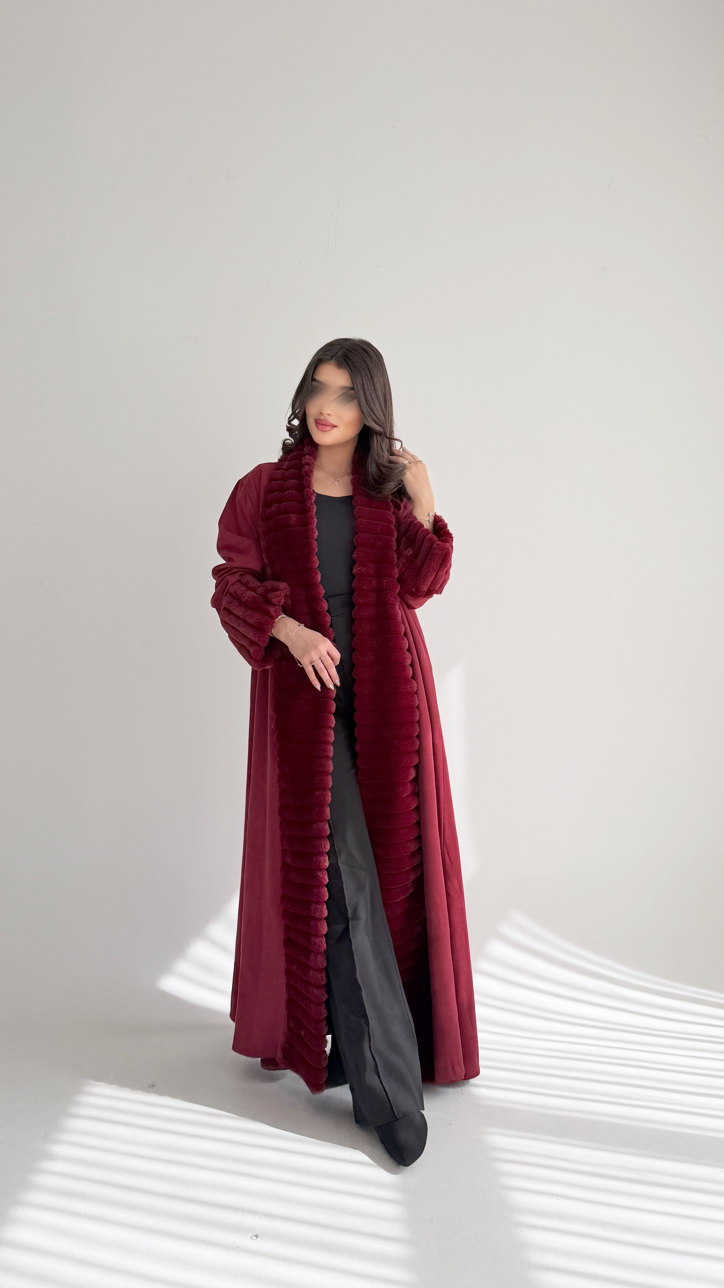 MW645 - Light Crepe Standing with Jacquard Half-Cloche