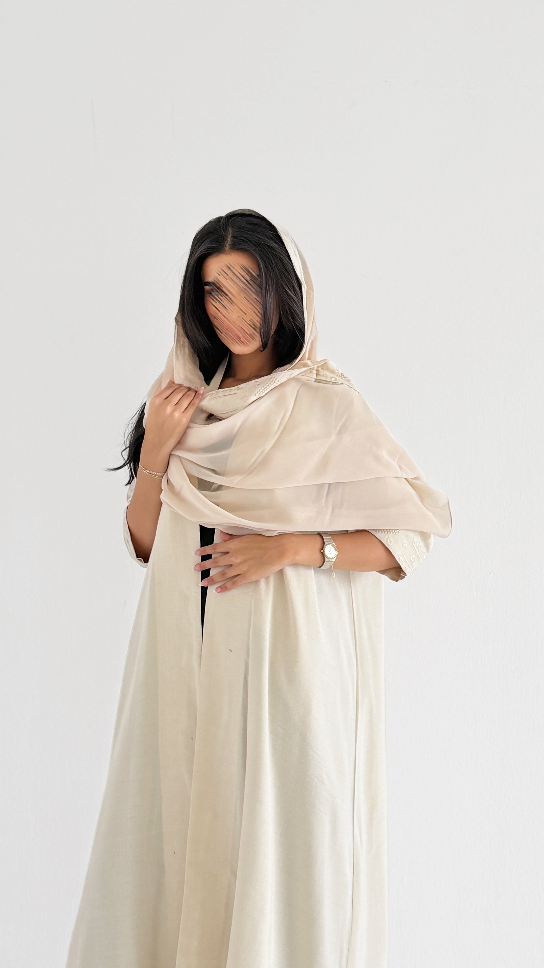 MWT1151 - عبايه لنن تطريز مع تدخيلة شانتون - Aya