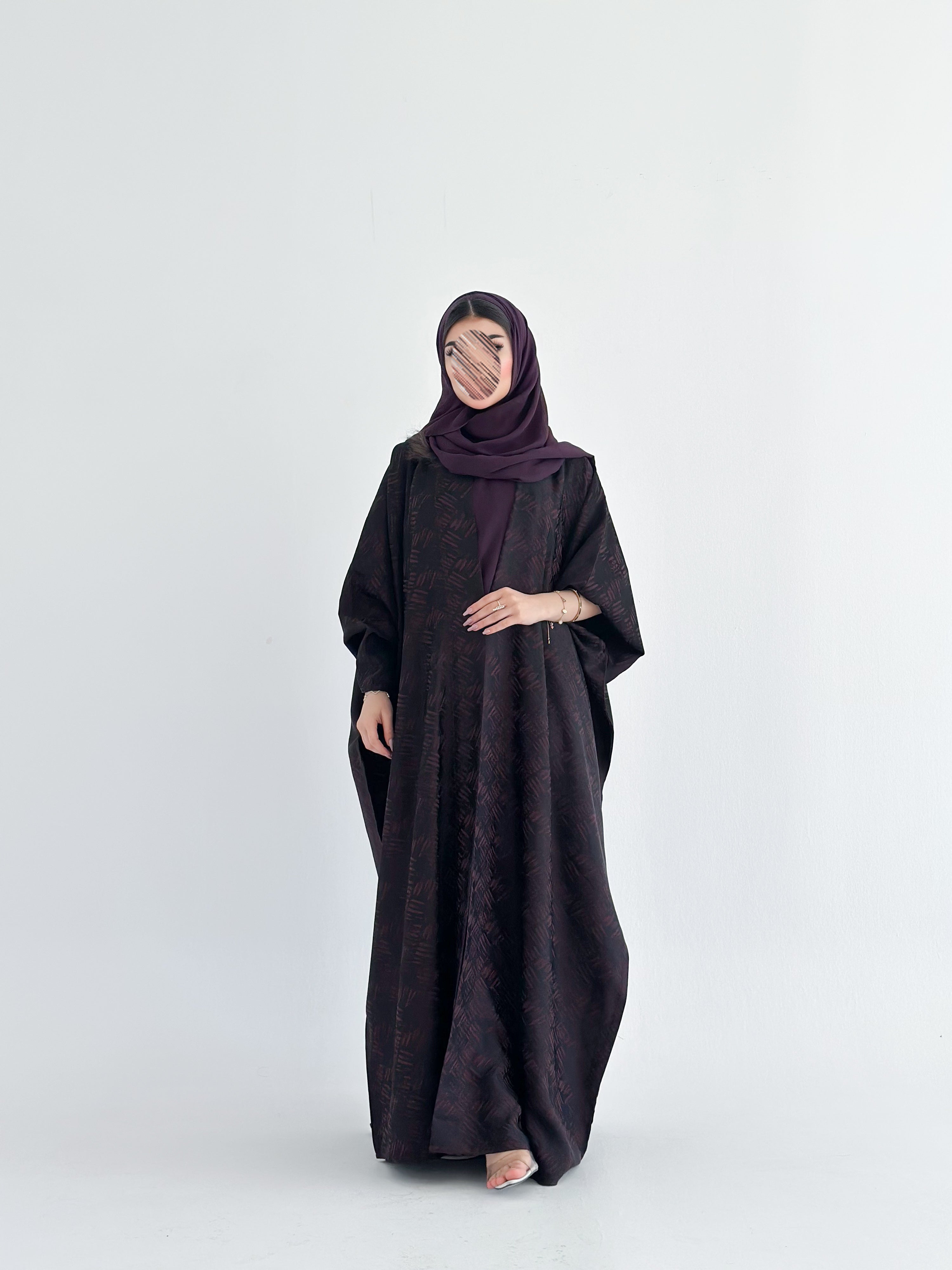 MW2114 -  عباية جاكار قصه بشت مع اضافة فستان داخلي كريب حرير - Aya