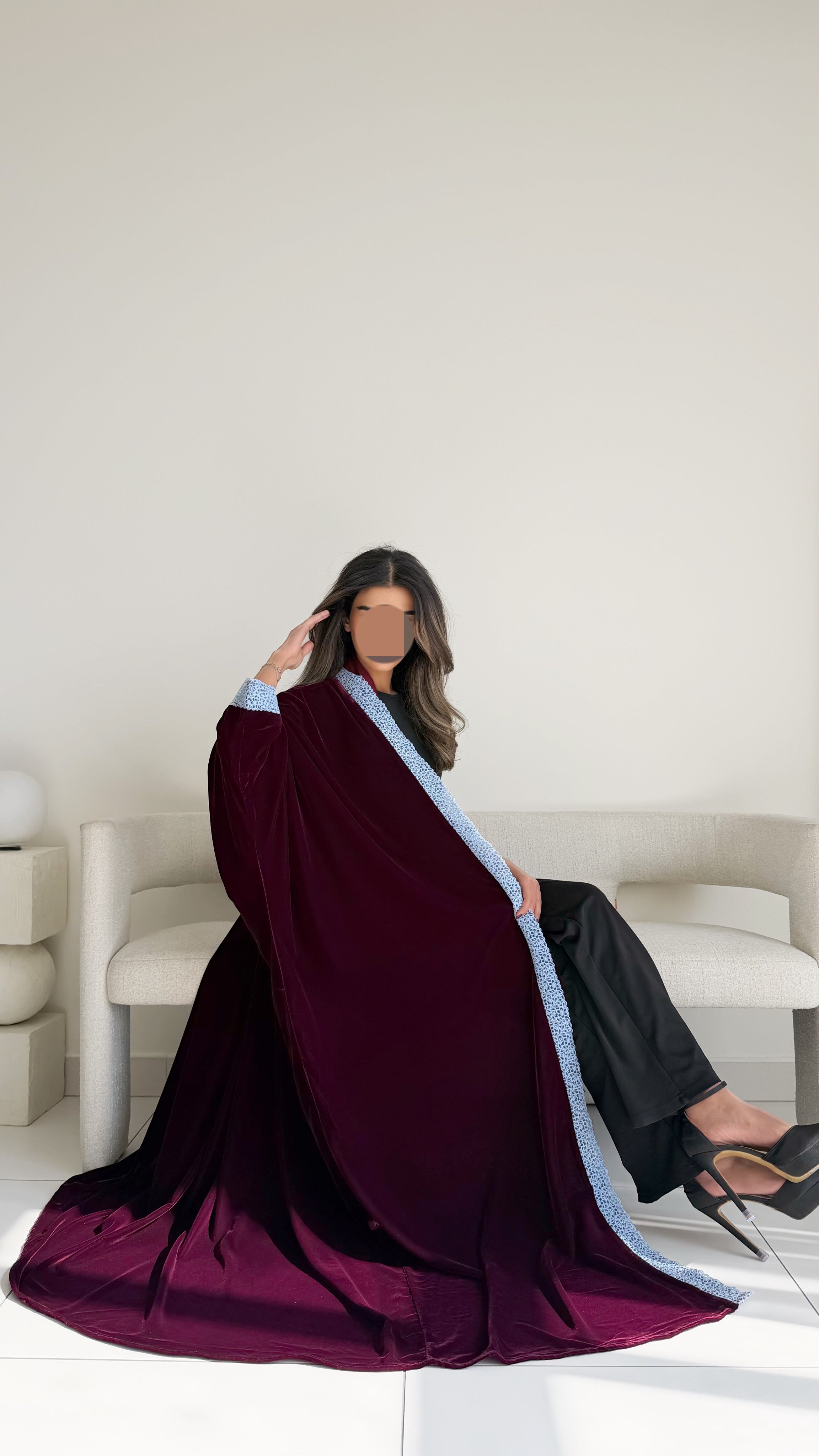 MW645 - Light Crepe Standing with Jacquard Half-Cloche