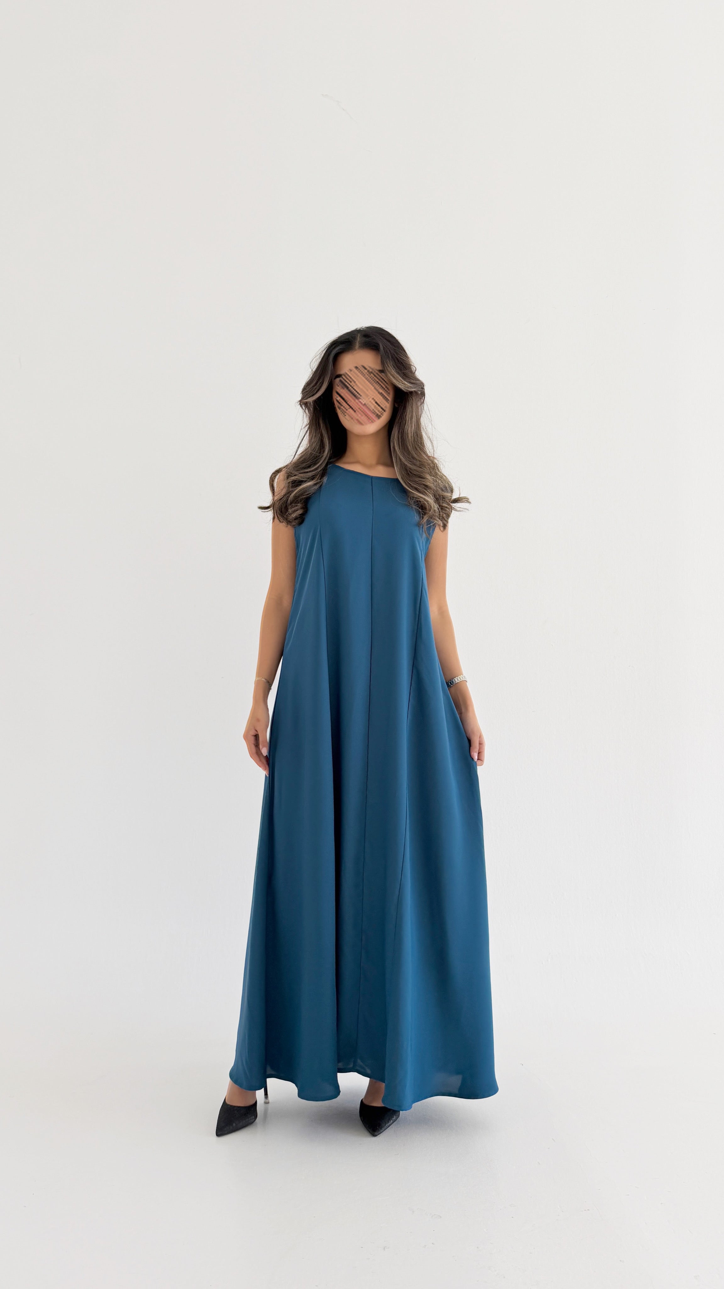 MW2011 - عباية كريب مع فستان كريب - Aya