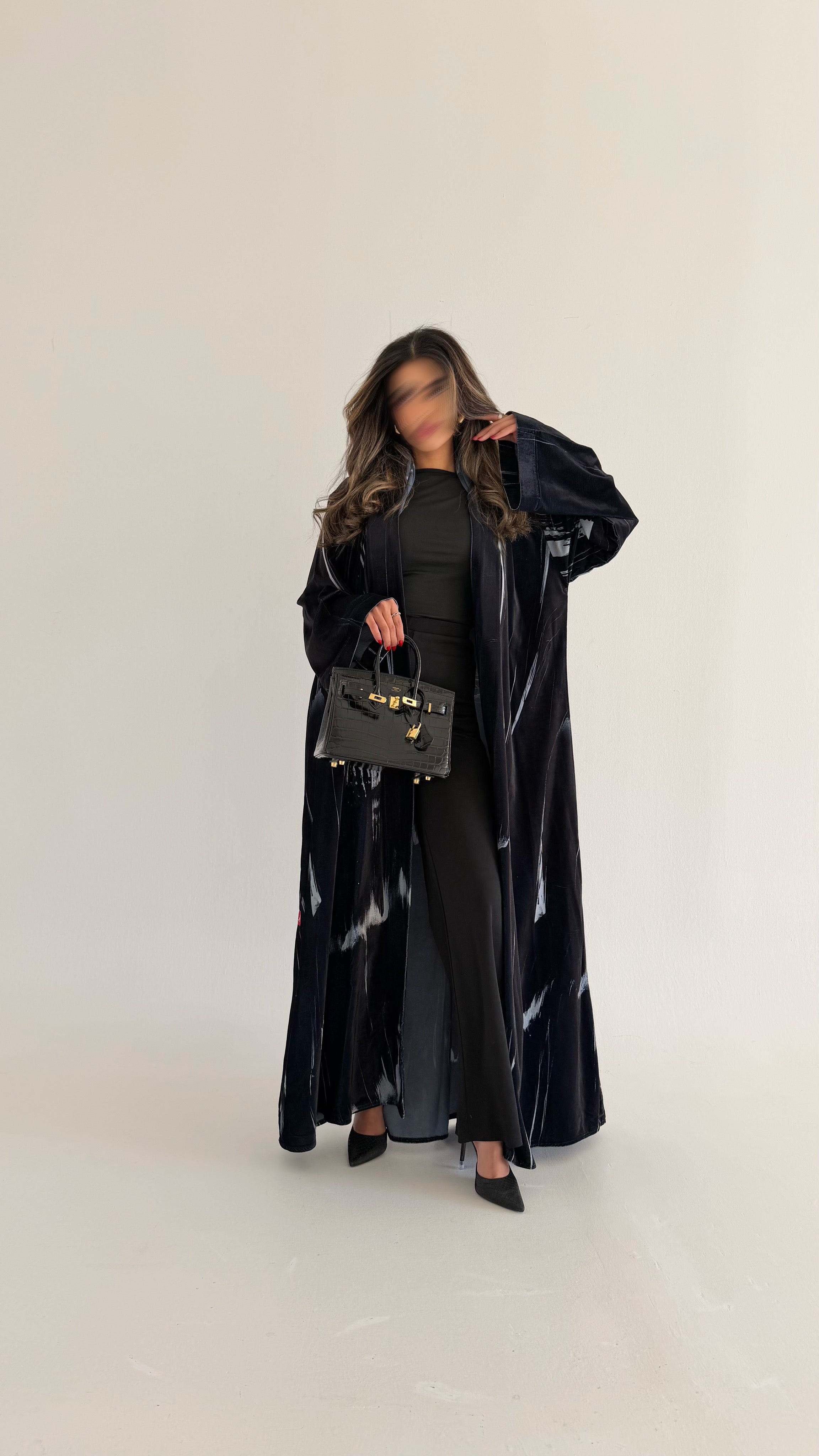 MWT613 - عباية مخمل طباعة