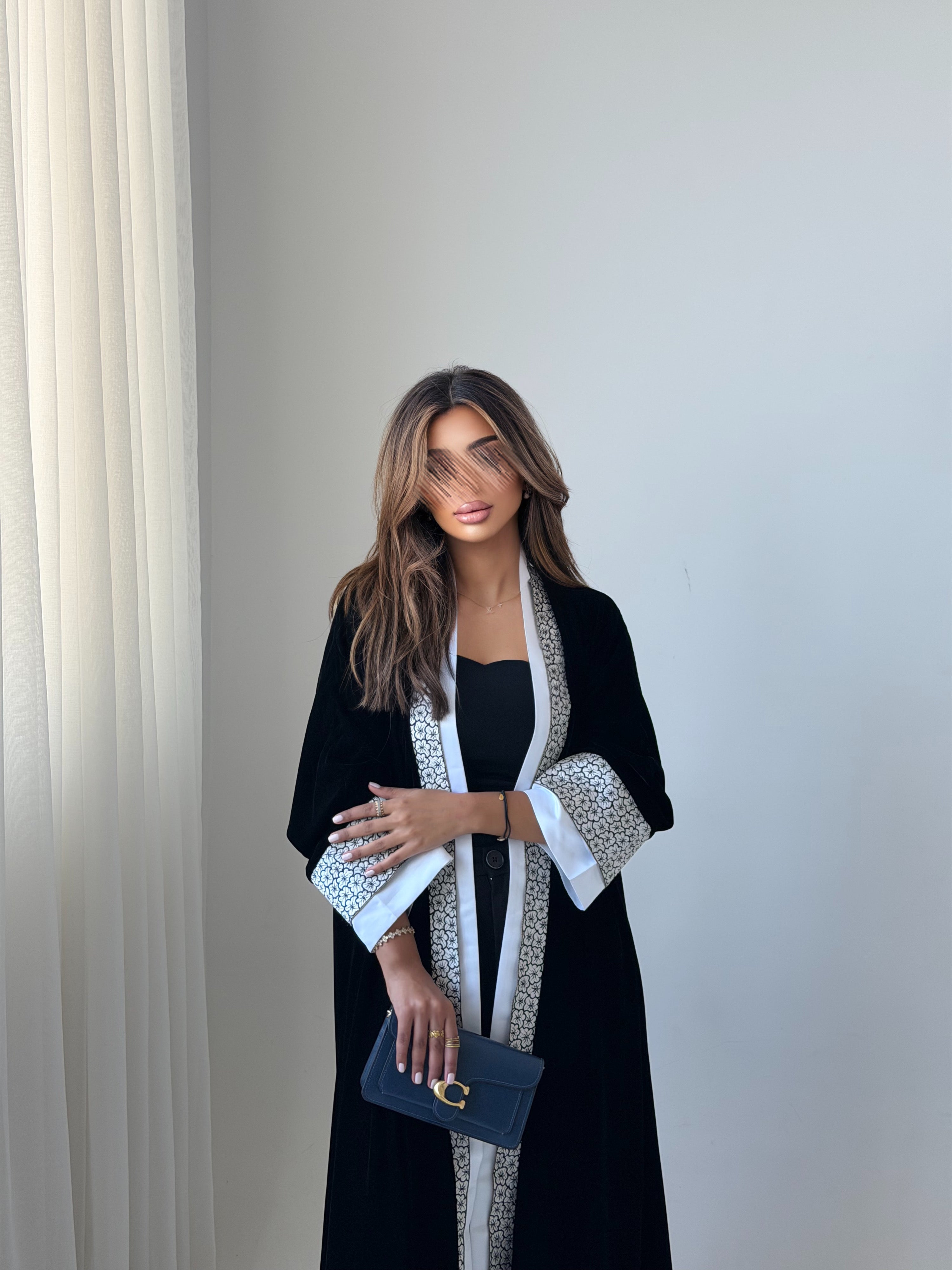 MW645 - Light Crepe Standing with Jacquard Half-Cloche