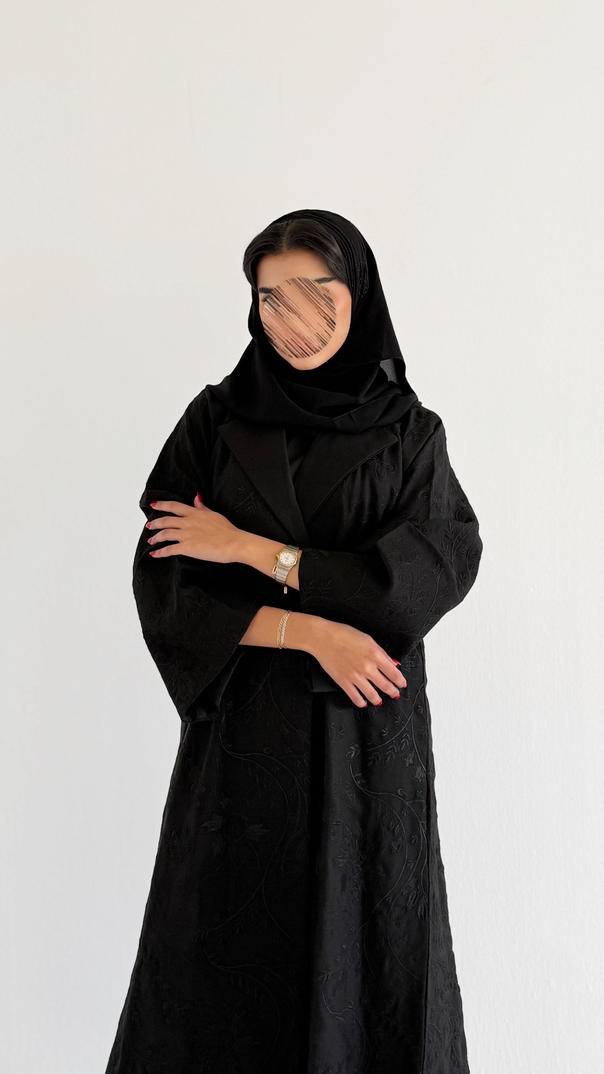 MW2045 - عبايه كريب كتان مع اضافه تطريز بالكامل - Aya